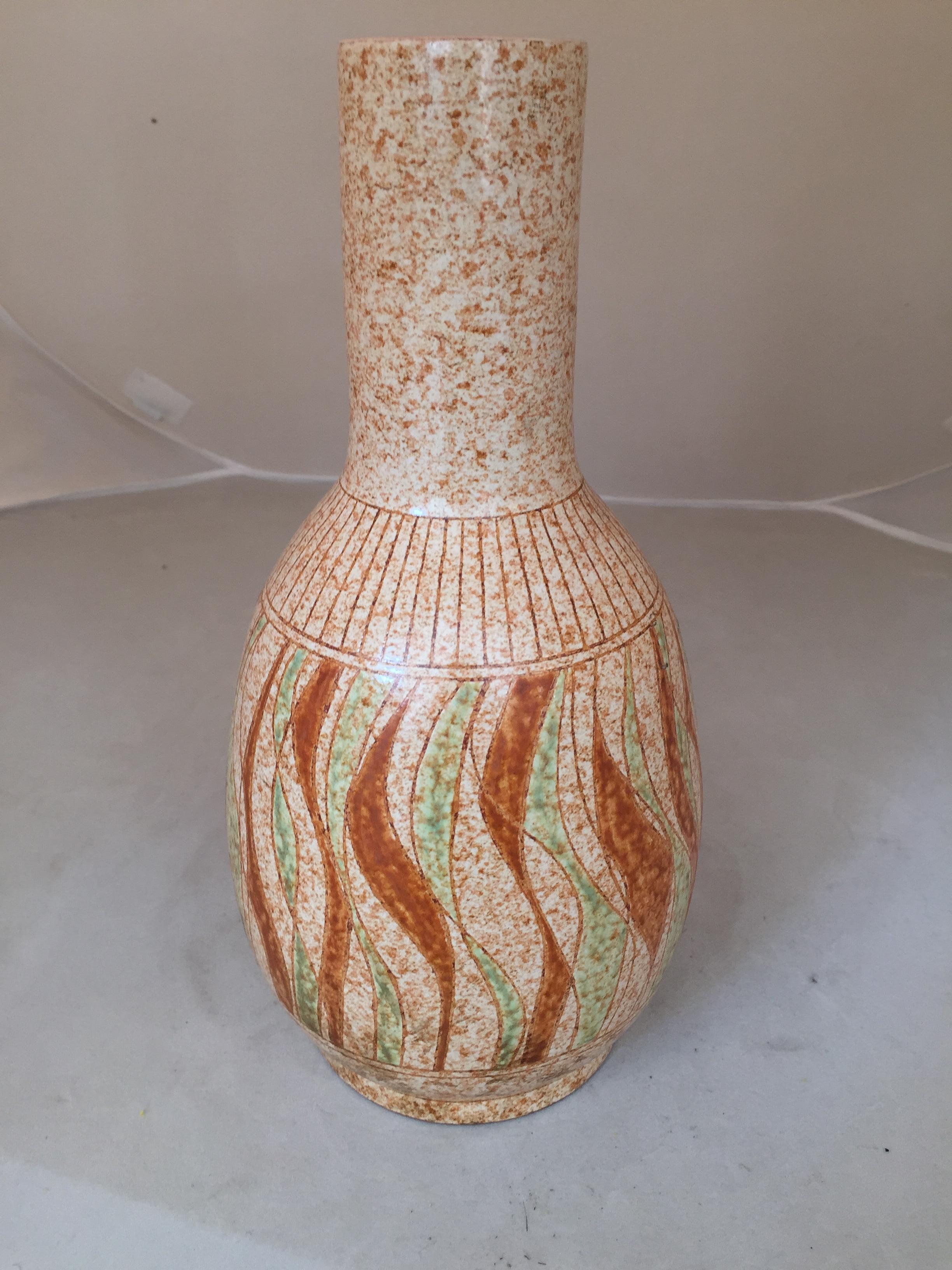 Mid-Century Modern Ceramic Chubut For Sale