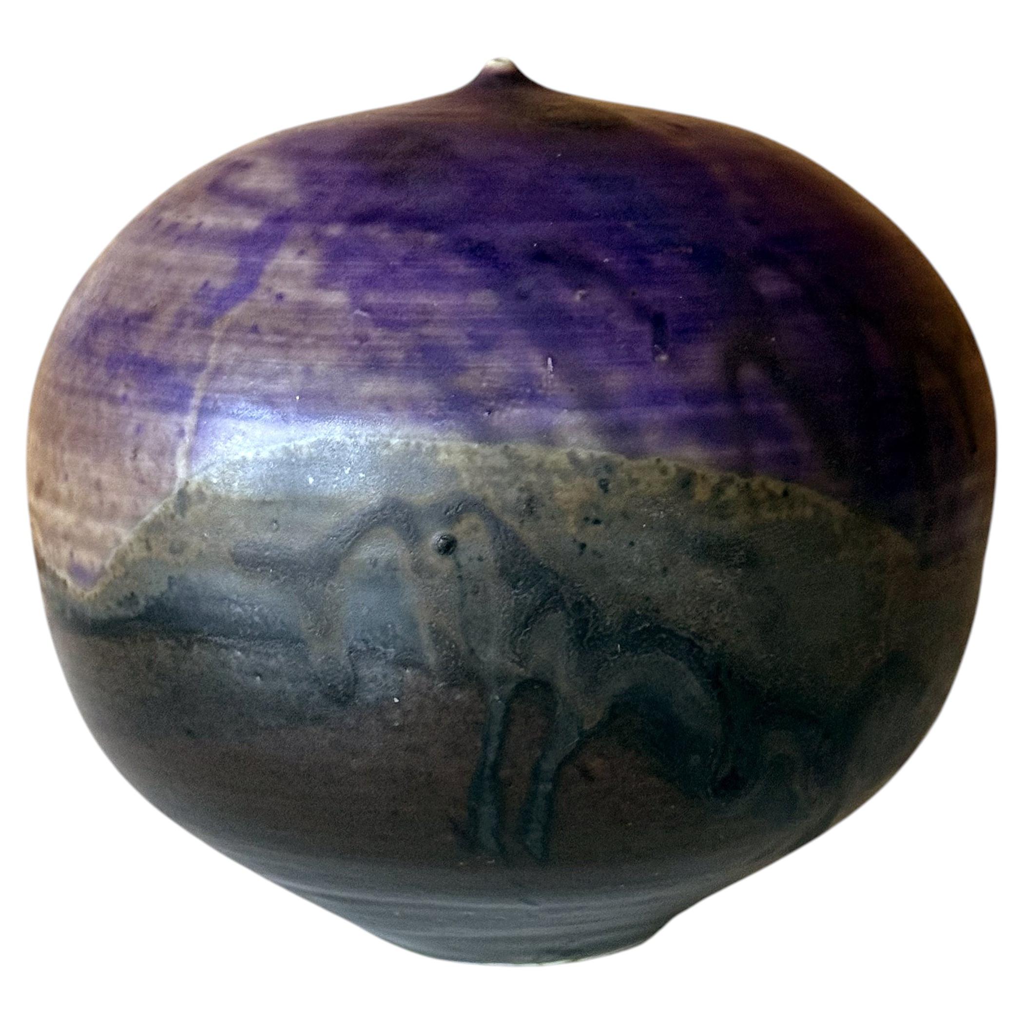Ceramic Closed-Form Moon Pot by Toshiko Takaezu