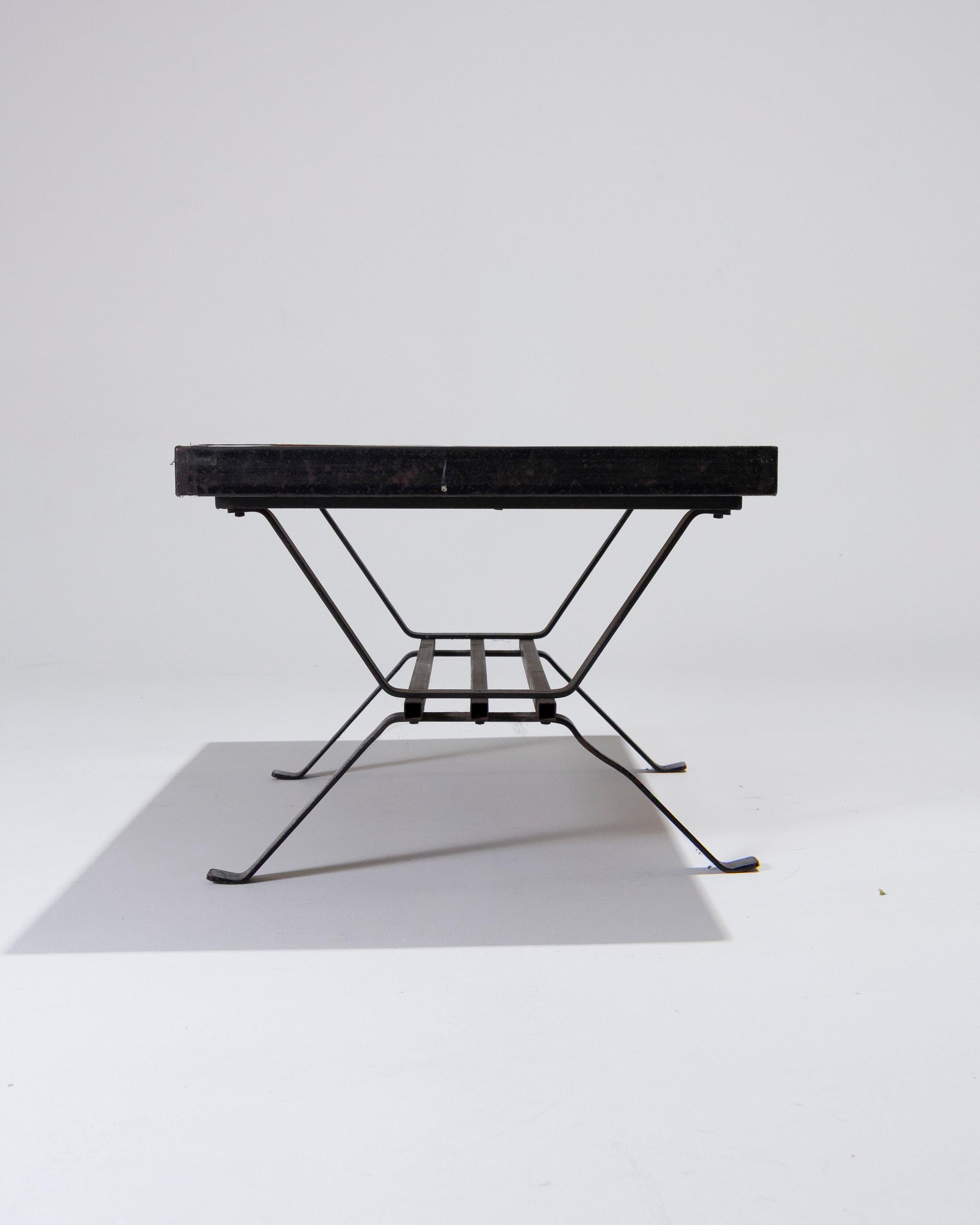 Table basse en céramique, années 1960 en vente 3