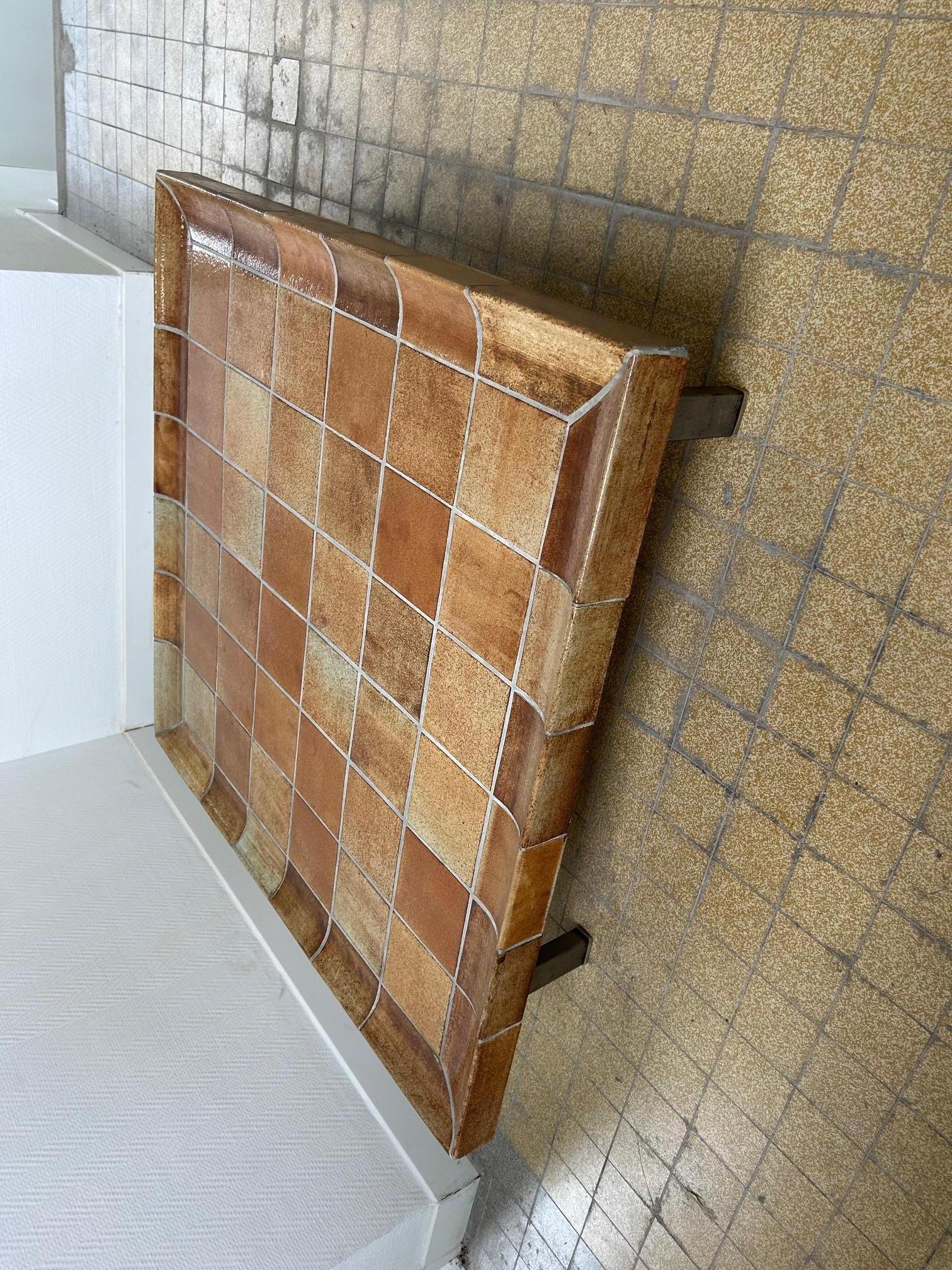 Fatto a mano Tavolino in ceramica di Roger Capron, Francia, anni '60 circa in vendita