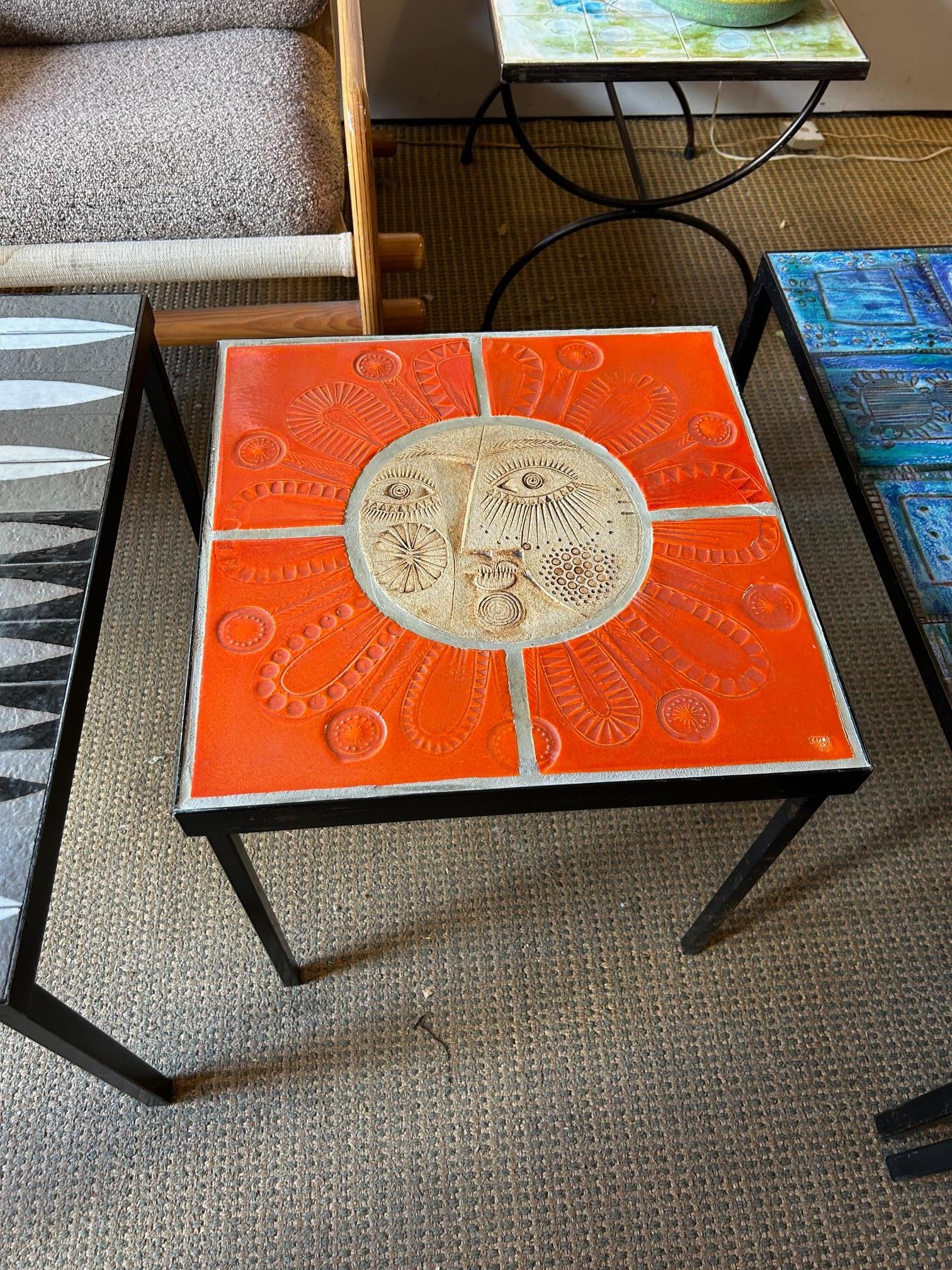 Metà XX secolo Ceramic Coffee Table by Roger Capron, France, Circa 1960s in vendita