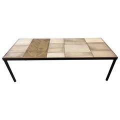 Table basse en céramique de Roger Capron, Vallauris, France, années 1960 Table basse en céramique de Roger Capron, Vallauris, France, années 1960