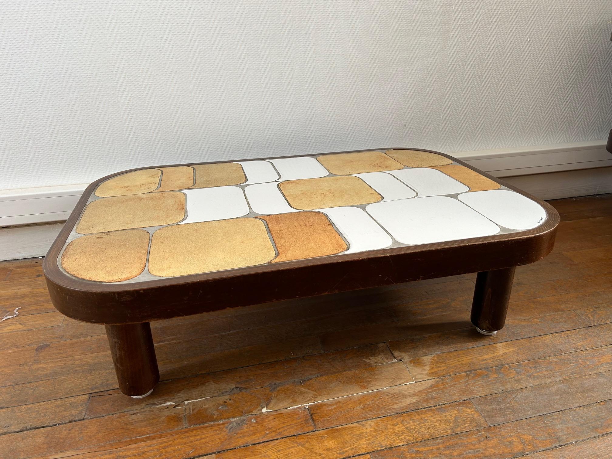 Small Shogun coffee table by Roger Capron
Ceramic top and wood feet - rare with this material
1960's