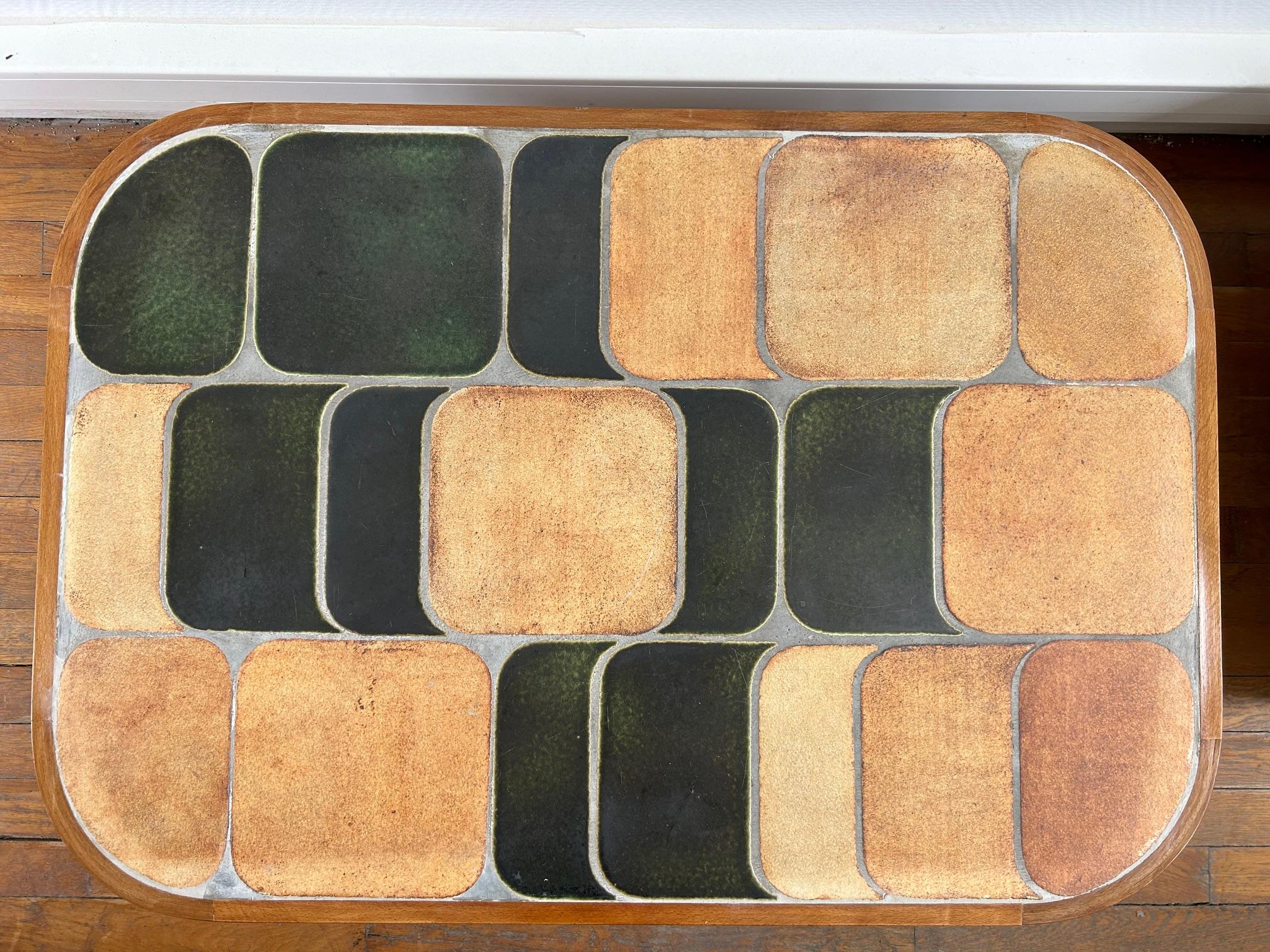 Français Table basse Shogun de Roger Capron, France, années 1960