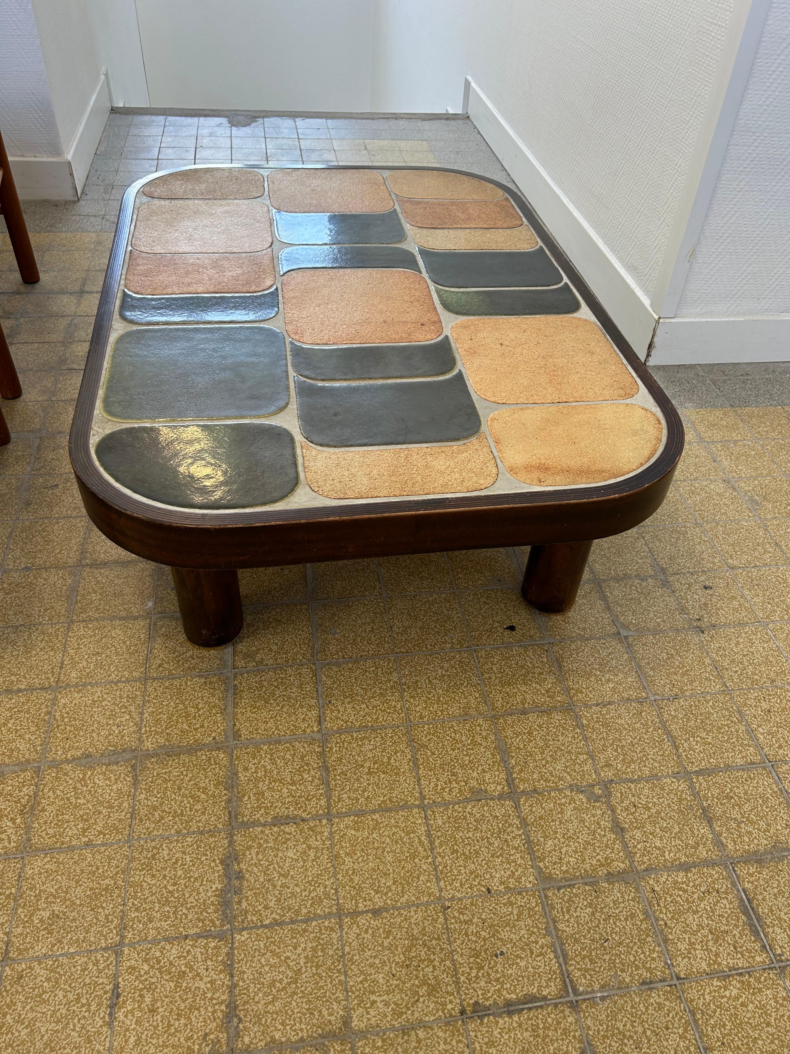 Table basse Shogun de Roger Capron, France, années 1960 Bon état - En vente à Paris, FR