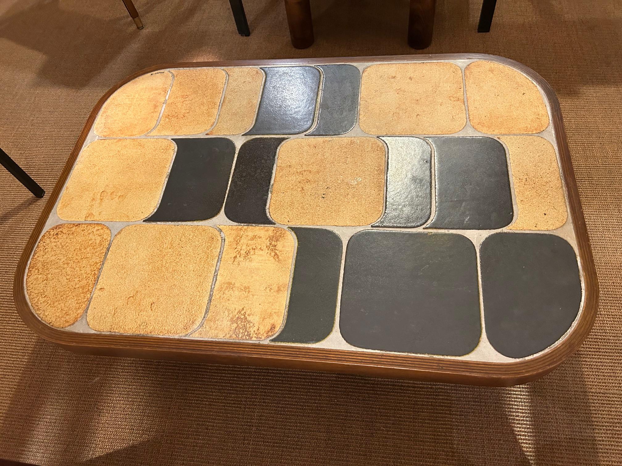 Milieu du XXe siècle Table basse Shogun de Roger Capron, France, années 1960 en vente