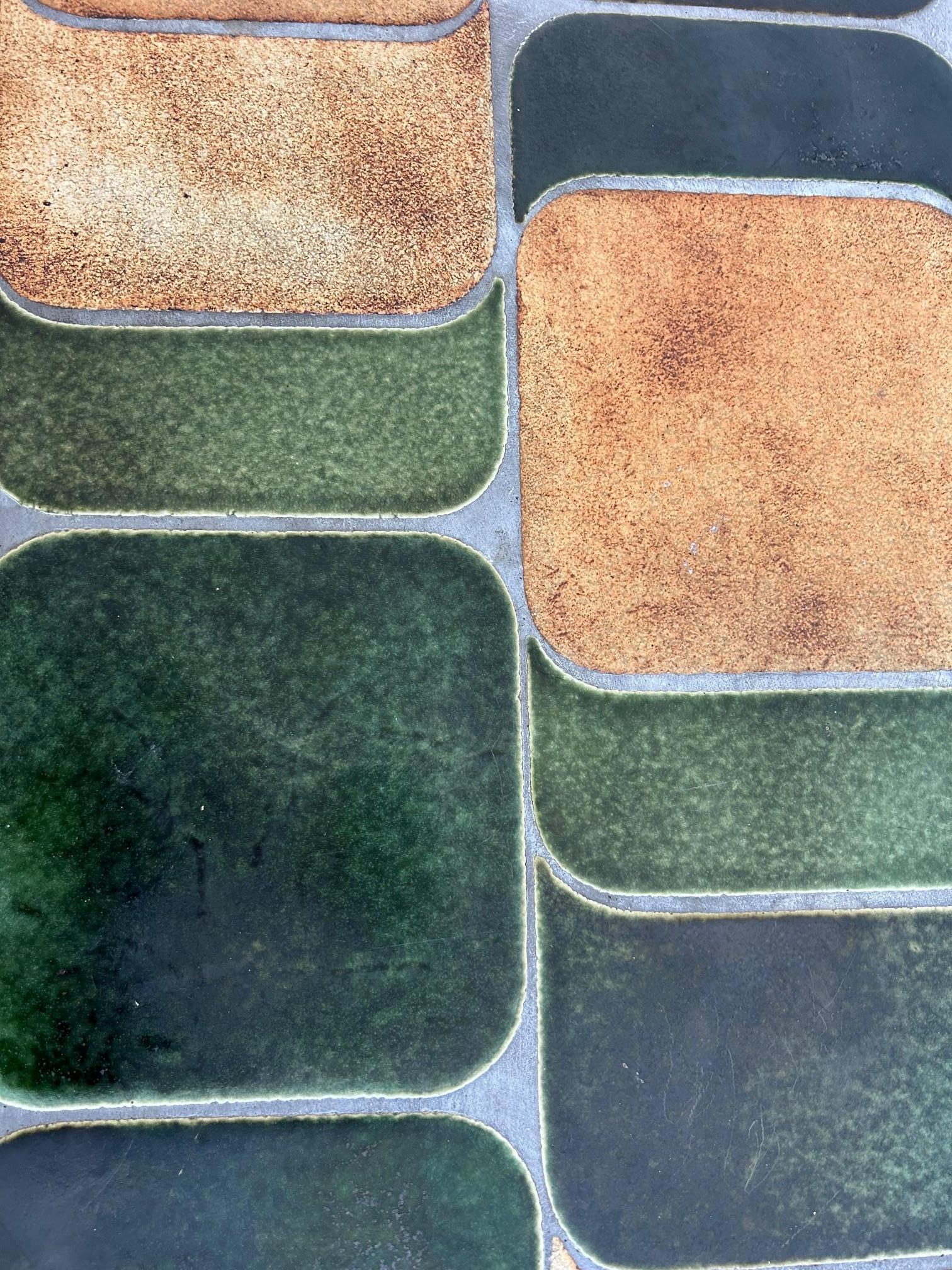 Ceramic coffee table 