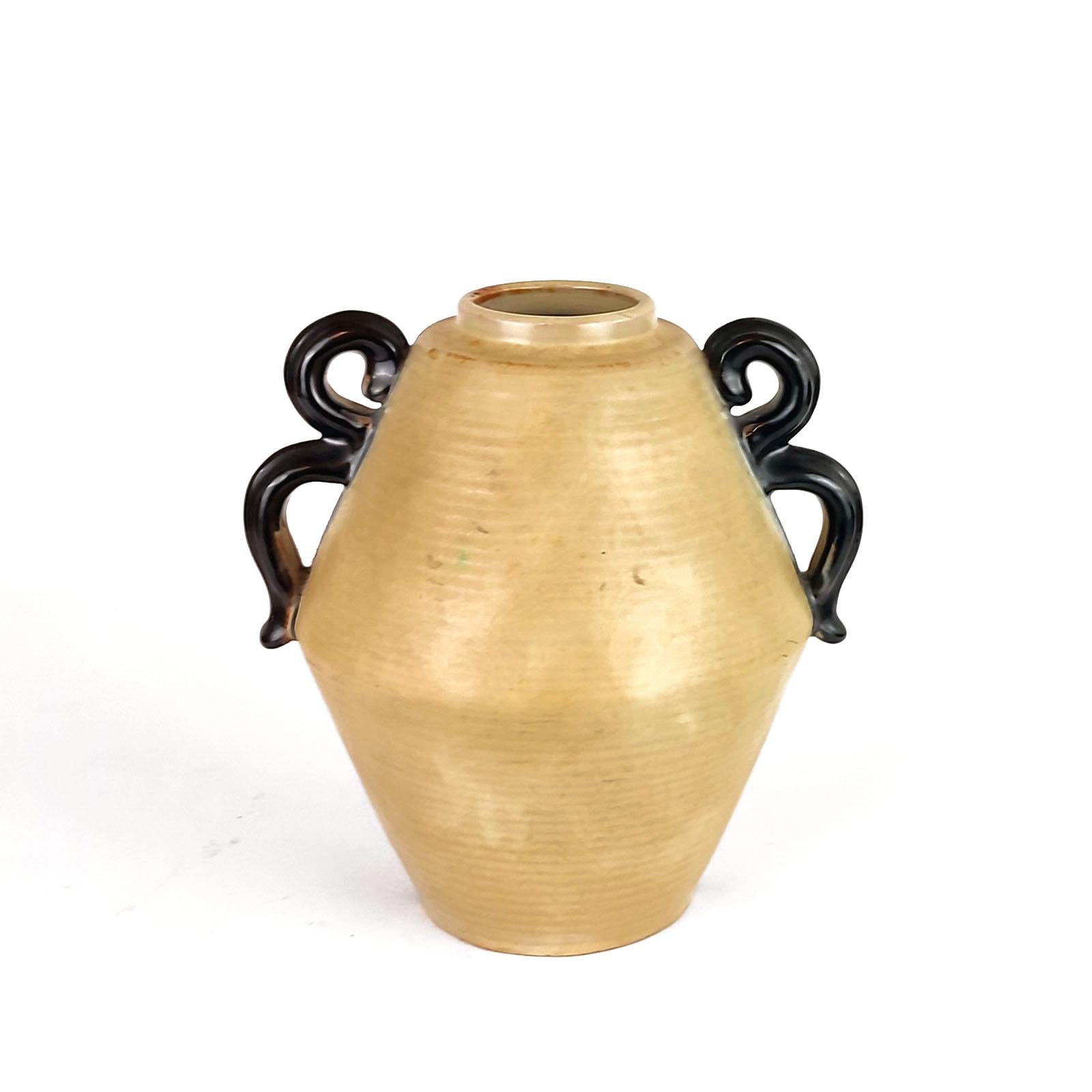 Collection de vases en céramique, Anna-Lisa Thomson pour Upsala-Ekeby, Suède, années 1930 en vente 8