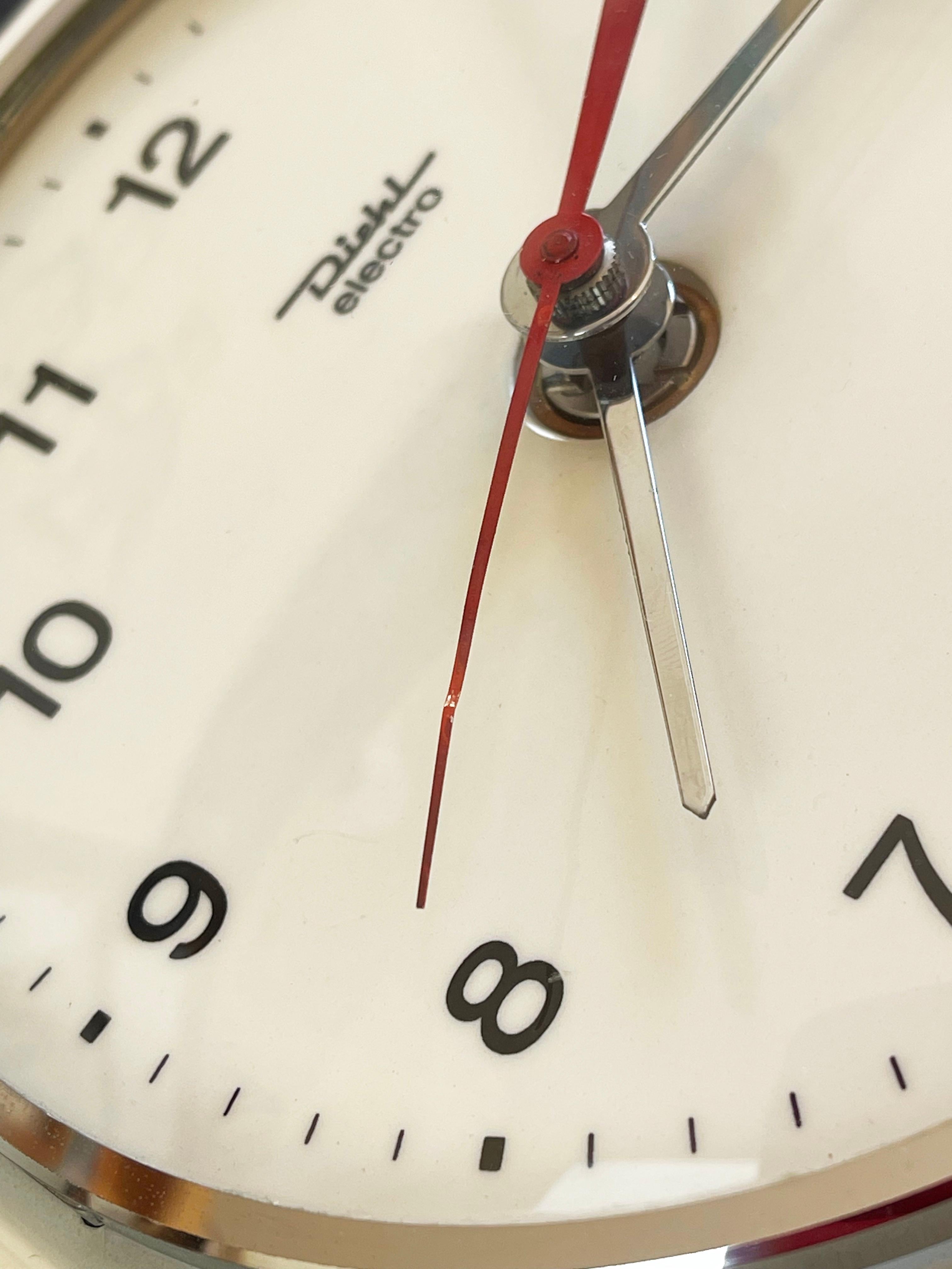 wanduhr keramik küche