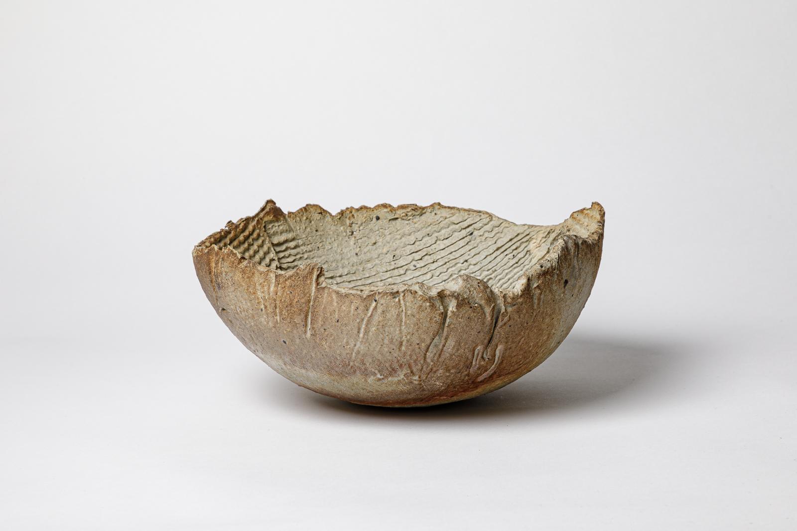 Keramiktasse von Joelle Deroubaix, ca. 1975. (Französisch) im Angebot