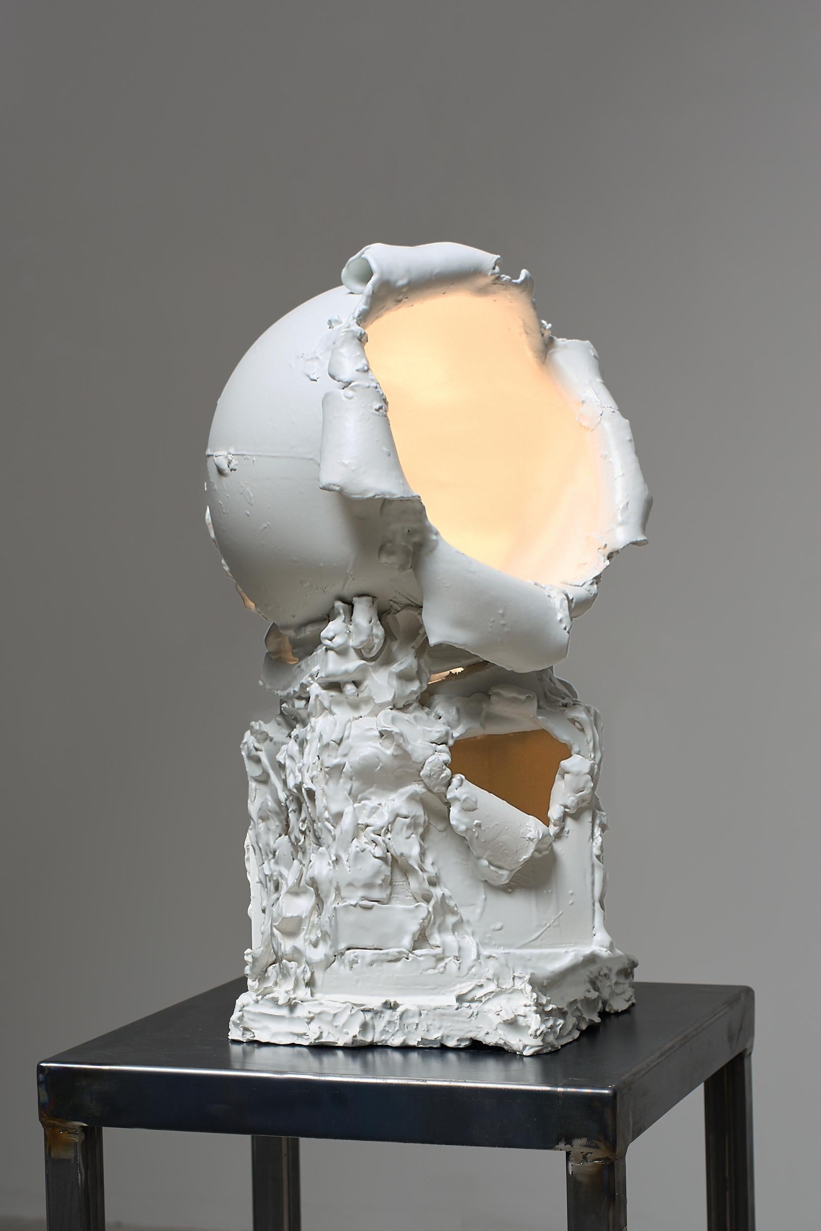 Post Modern, Sculptural Small Ceramic Table Lamp. Made in Italy For Sale 10