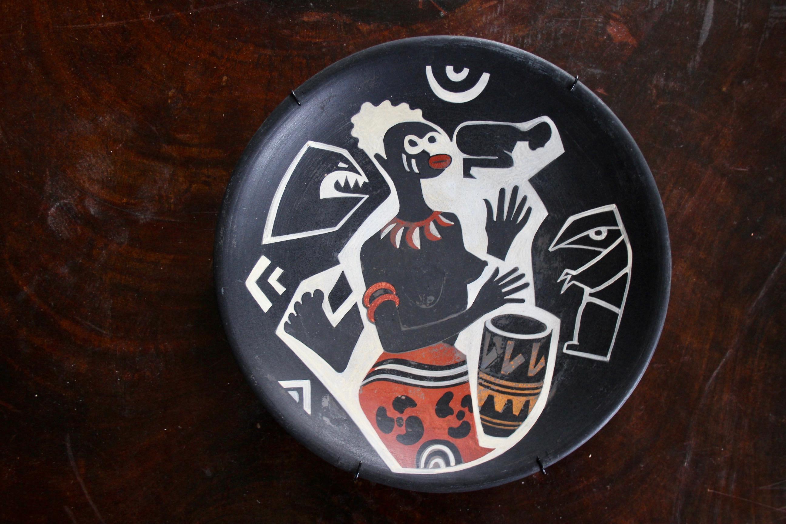 Ceramic decorative bowl For Sale 4