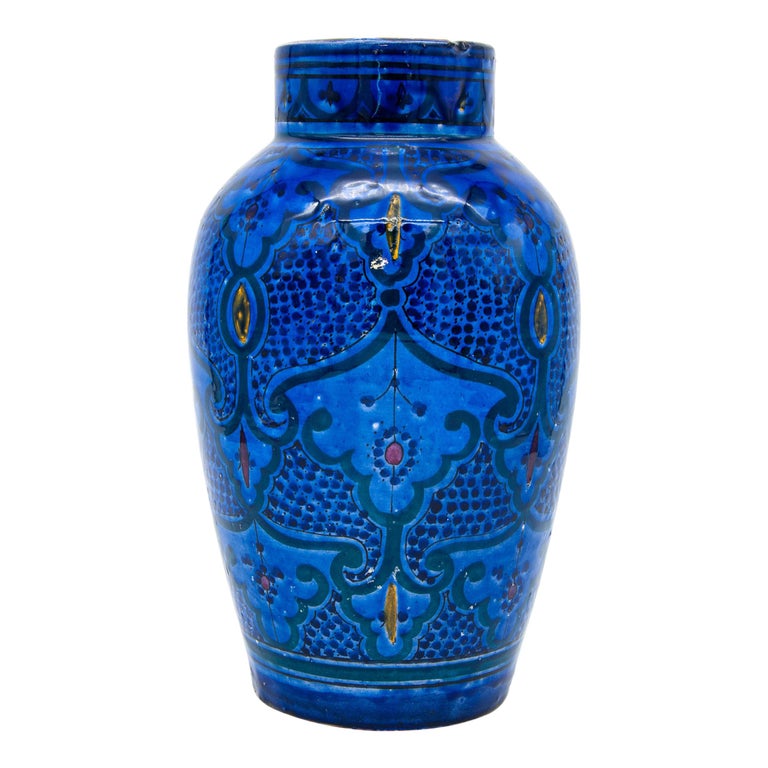 Ceramic Decorative Vase in Cobalt Blue For Sale at 1stDibs