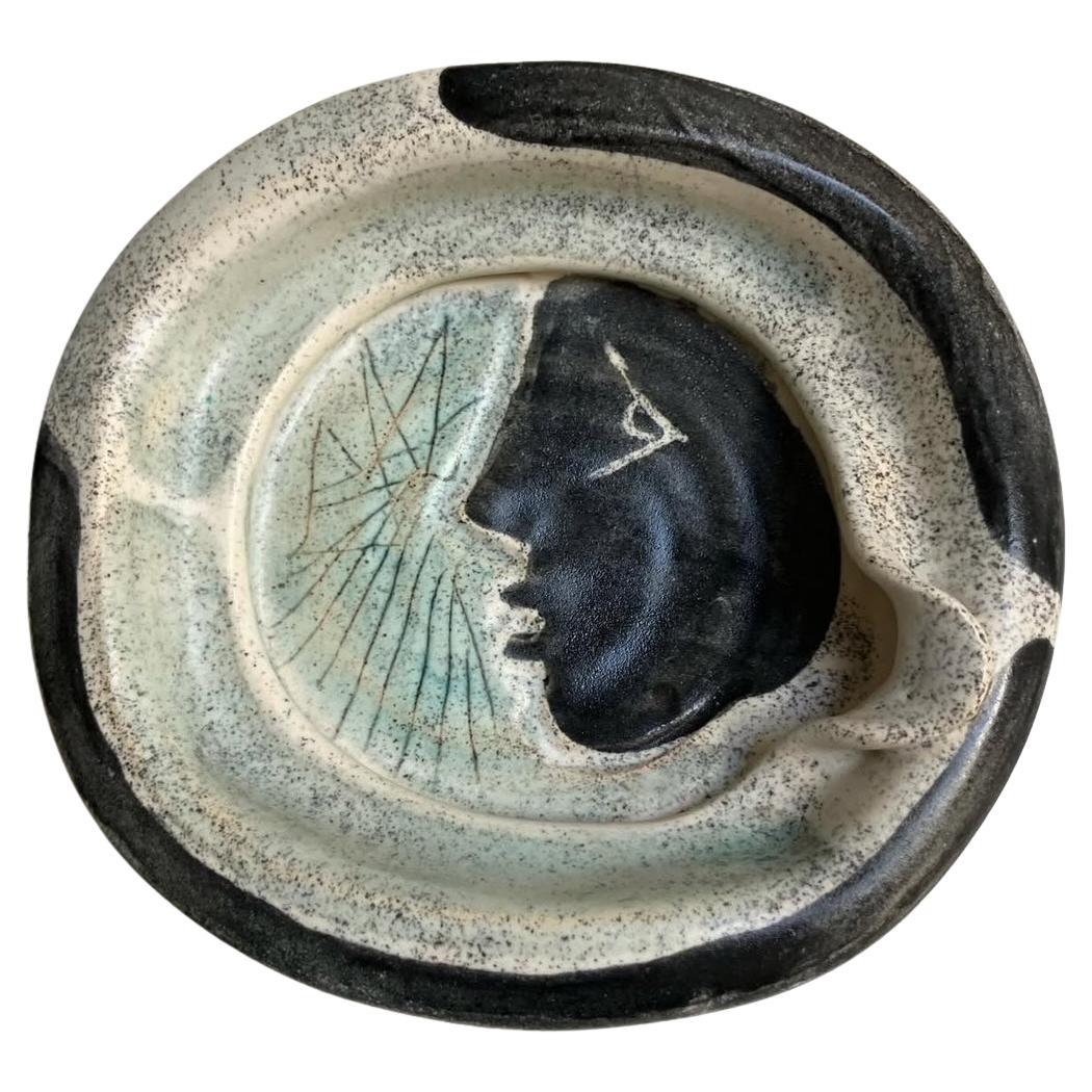 Ceramic decorative Vide-Poche by Mado Jolain, France, Circa 1960's For Sale