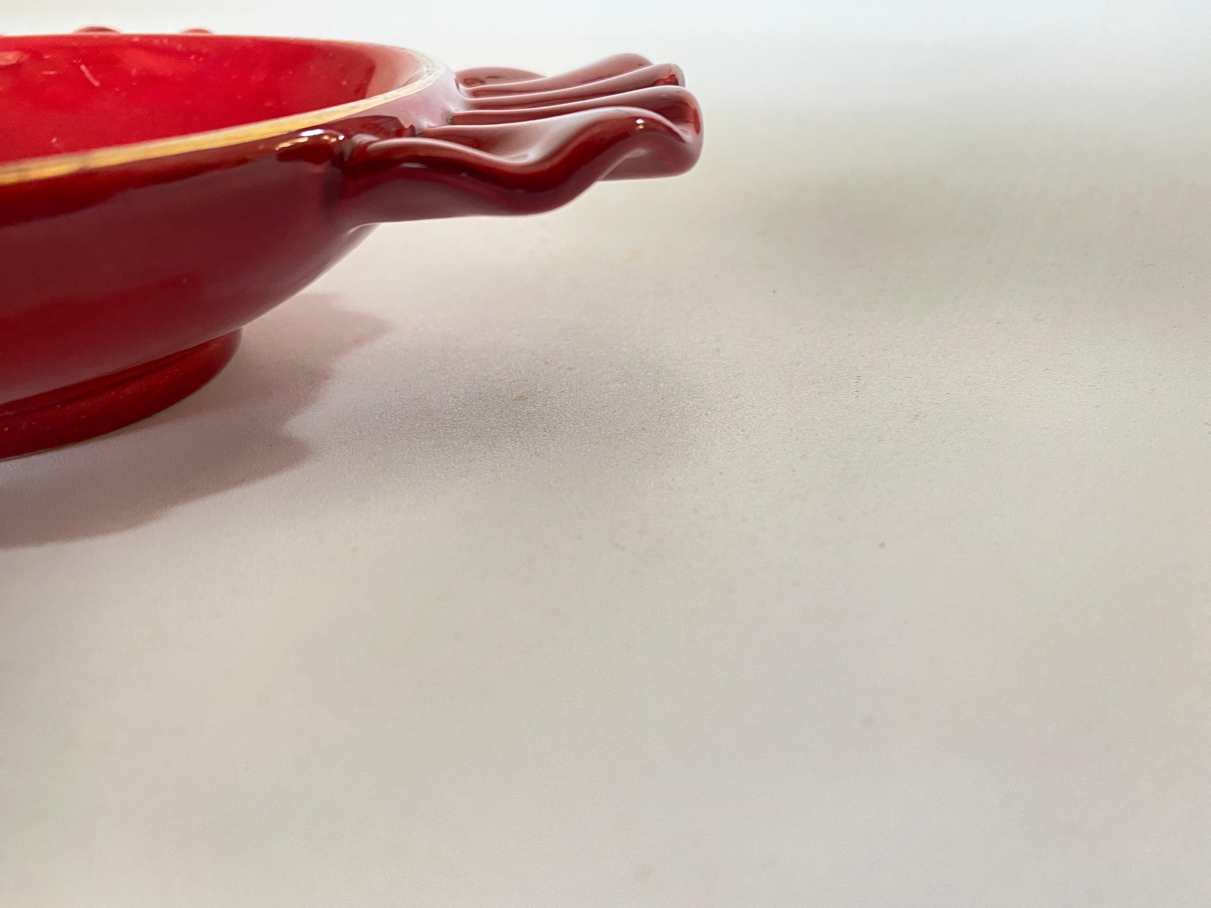 Keramischer Aschenbecher oder Tafelaufsatz aus Keramik in roter Keramik im Art-déco-Stil im Zustand „Gut“ im Angebot in Auribeau sur Siagne, FR