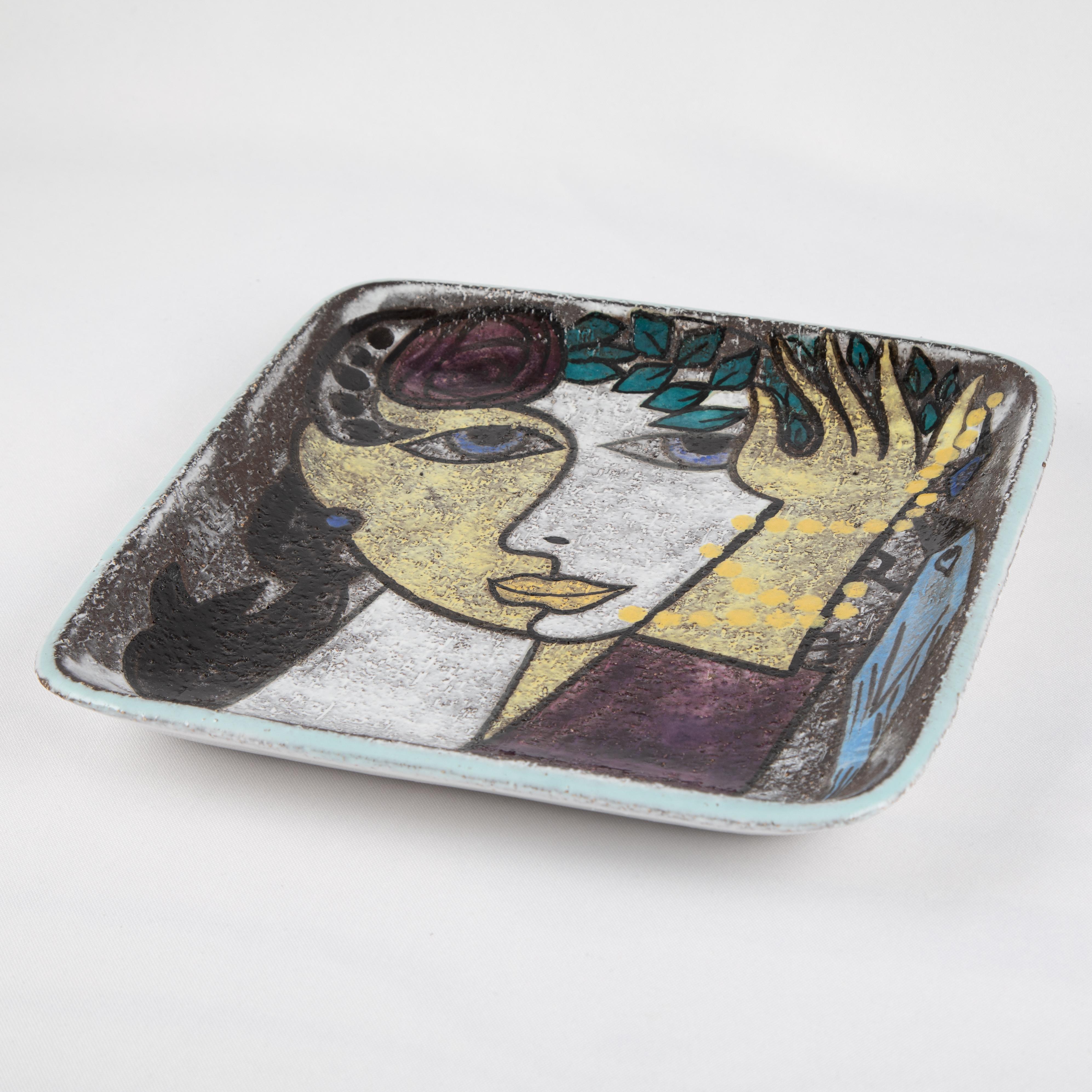 Ceramic Dish by Mari Simmulson for Upsala Ekeby, circa 1950s For Sale 1