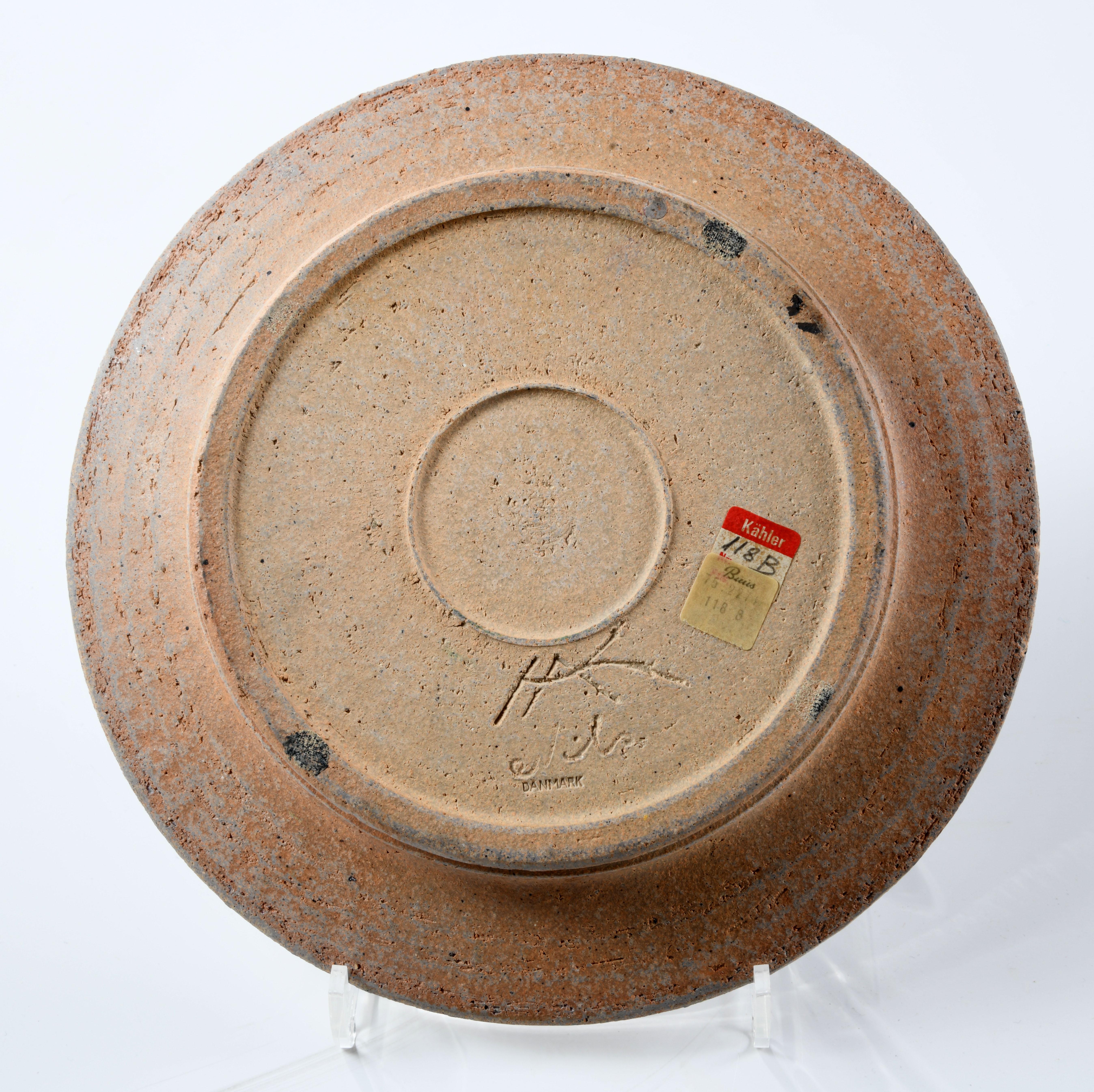 Stoneware Ceramic dish by Nils Kähler in Denmark in the 1960s For Sale