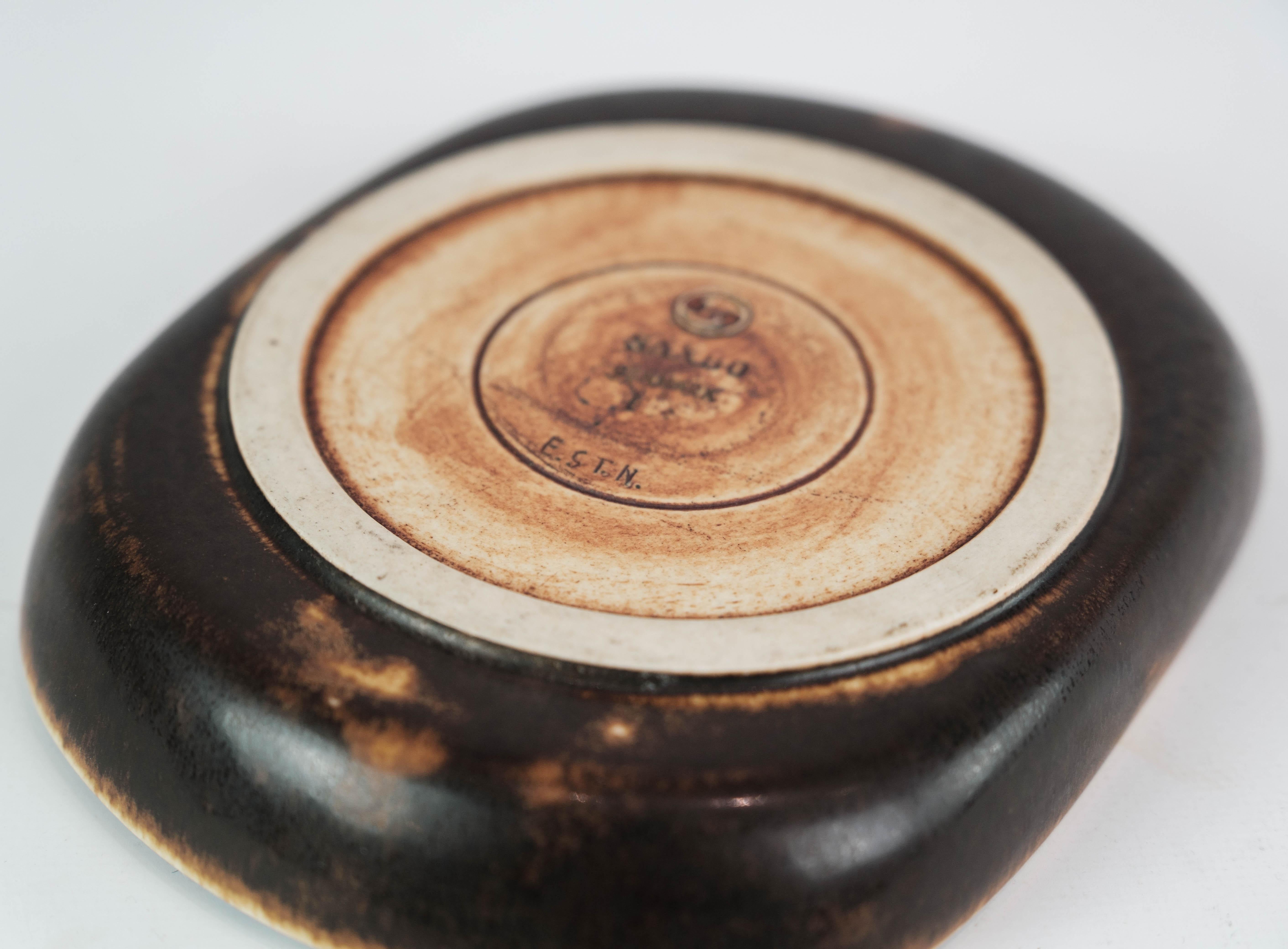 Ceramic Dish in Brown Colors by the Artist Eva Stæhr-nielsen for Saxbo 2