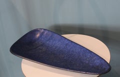 Plat en céramique, milieu du XXe siècle