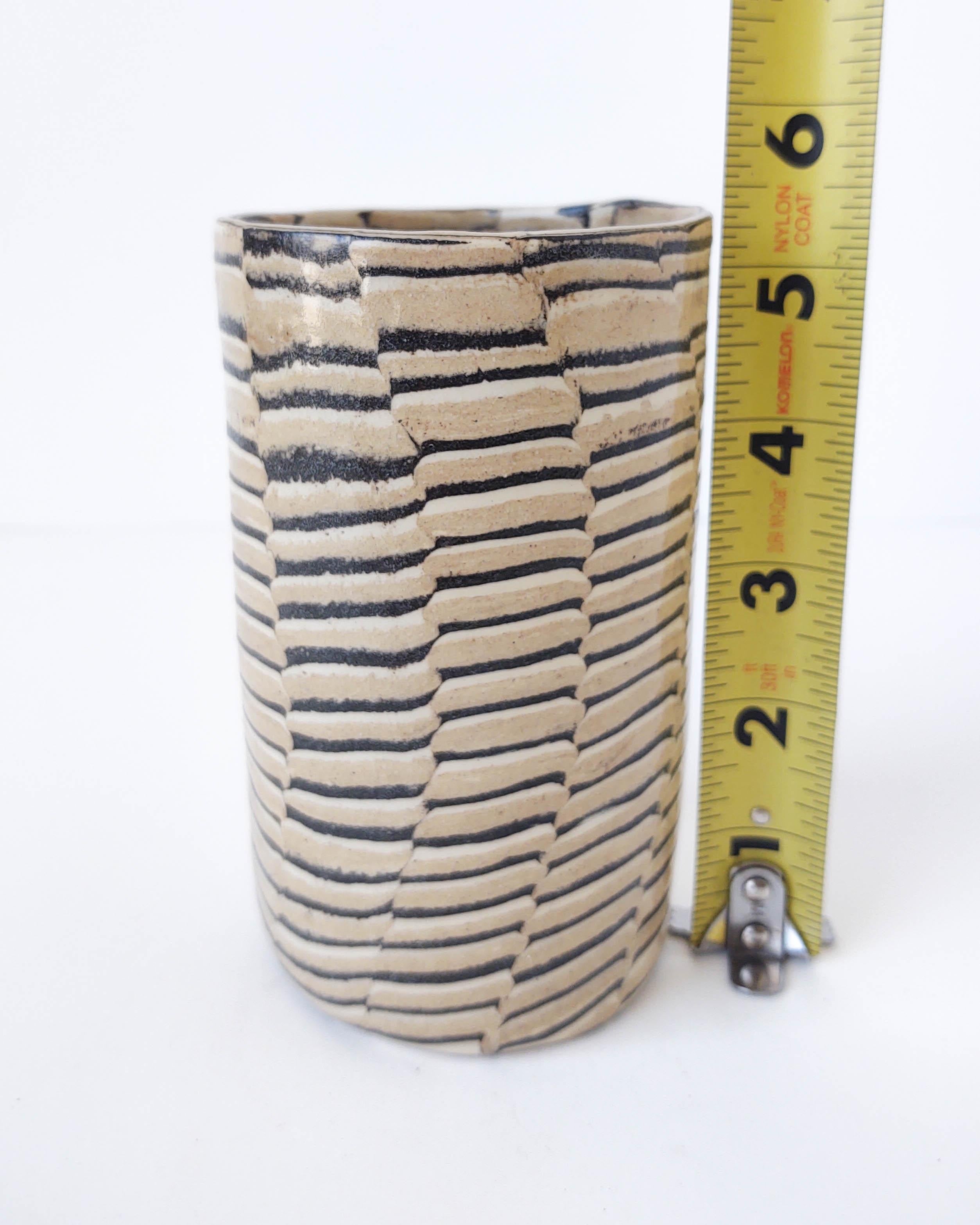 Ceramic Distorted Stripes Tan Vase by Fizzy Ceramics For Sale 6