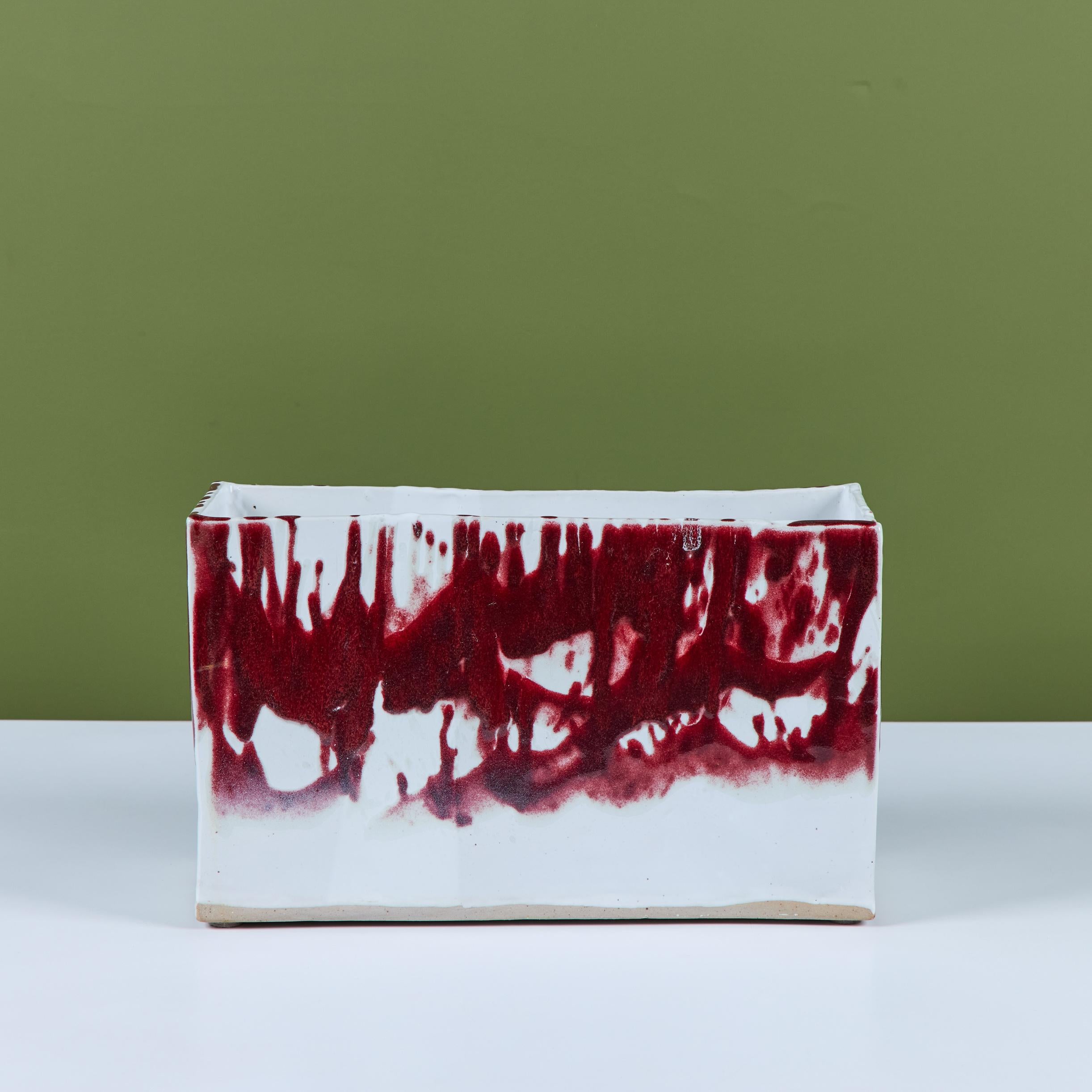 Fioriera in ceramica con smalto a goccia in vendita 1