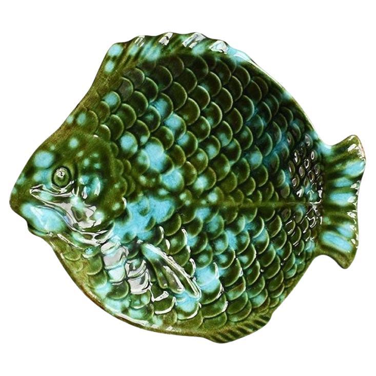 Porte-bonheur ou attrape-bonheur en céramique Drip Pottery Fish en vert et bleu