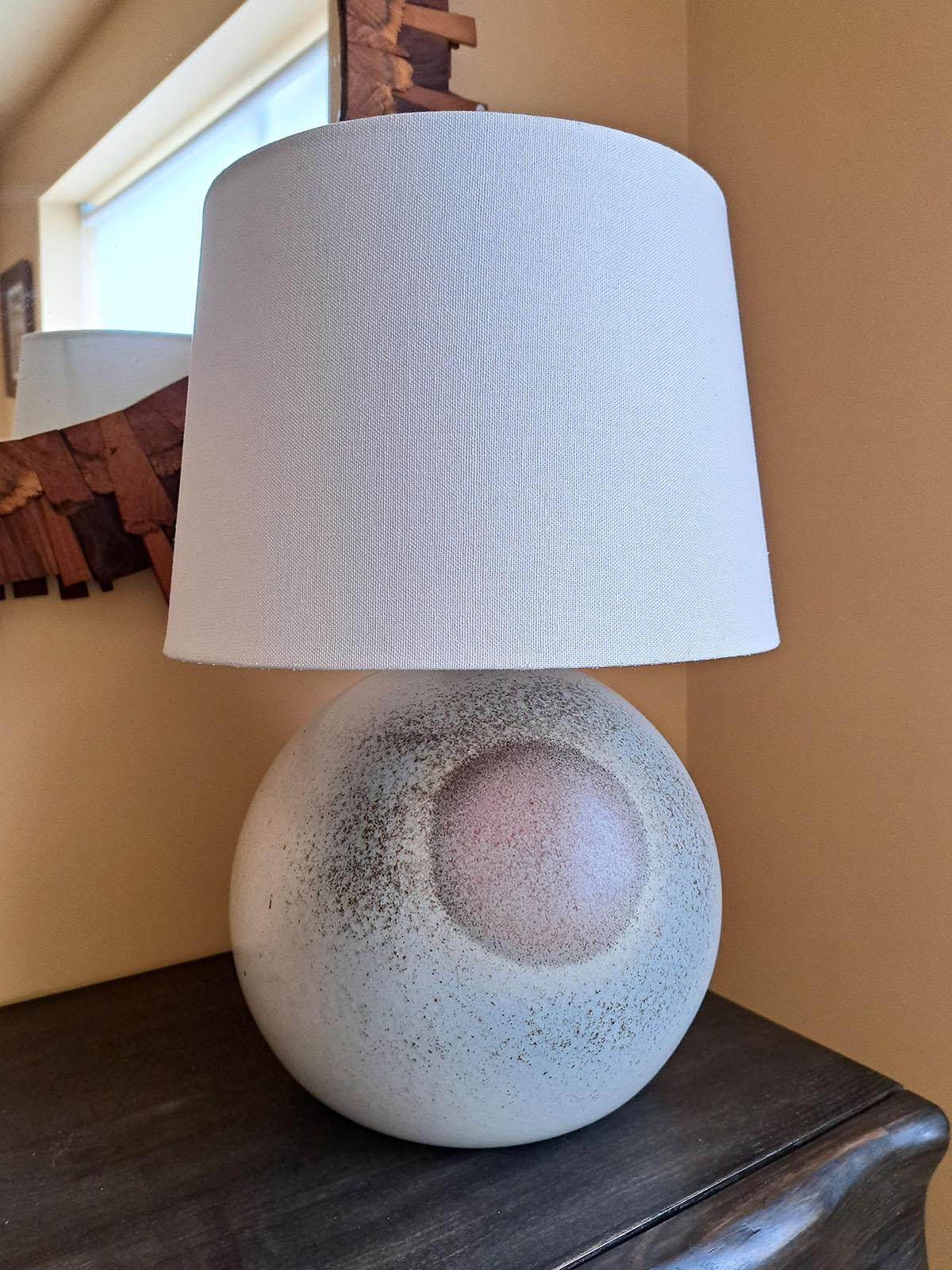 Mid-Century Modern Ceramic, earthenware table lamp, circa late 1970 For Sale