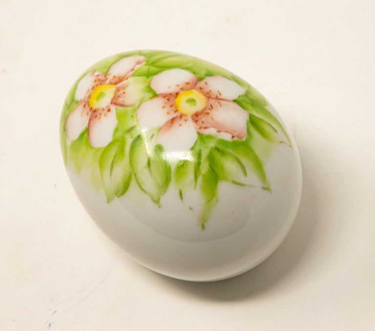 Ceramic Eggs with Floral Motif For Sale at 1stdibs