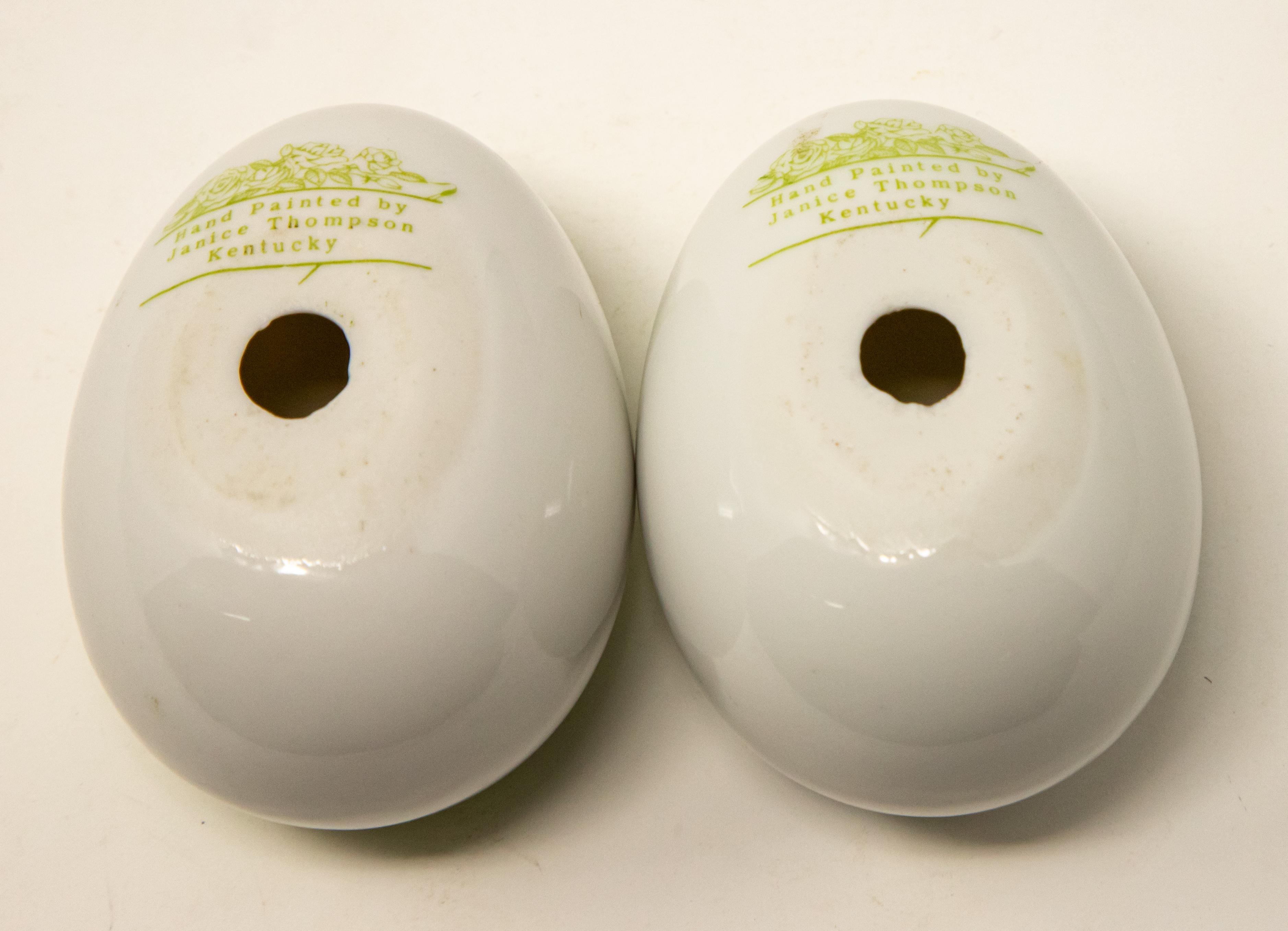 20th Century Ceramic Eggs with Floral Motif For Sale
