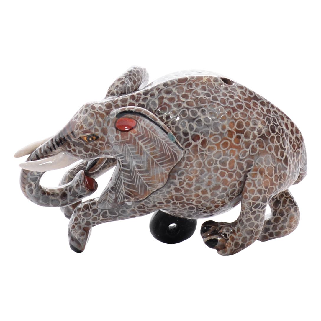 Ceramic Elephant  Ornament  , hand made in South Africa In Excellent Condition In North Miami, FL