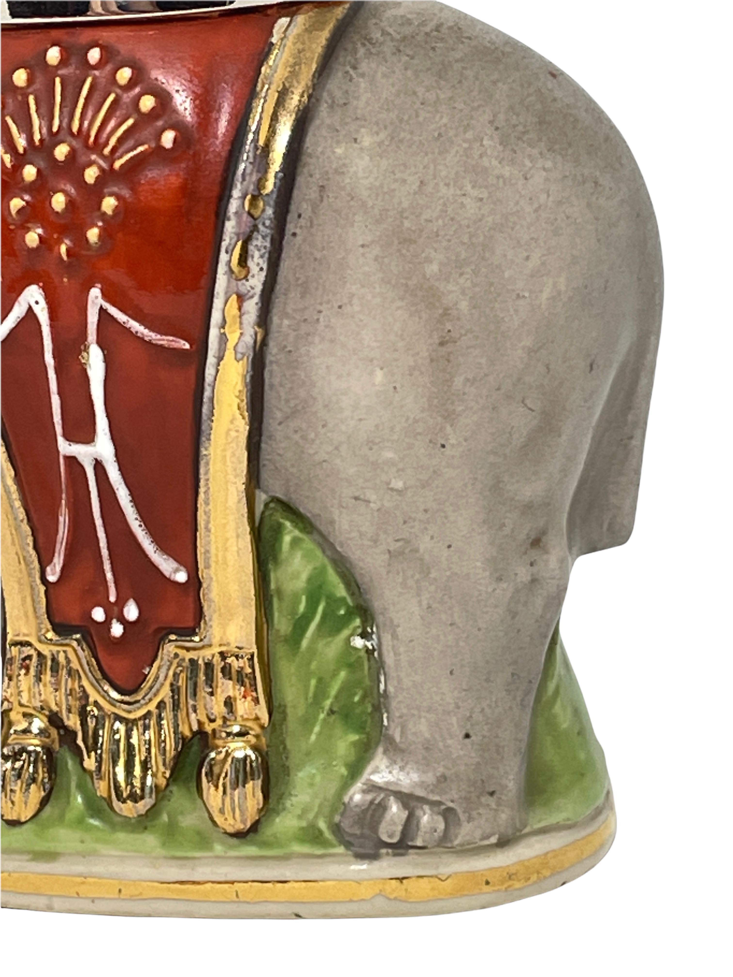 Ceramic Elephant Table Cigar Cutter, Antique German 1910s In Good Condition In Nuernberg, DE