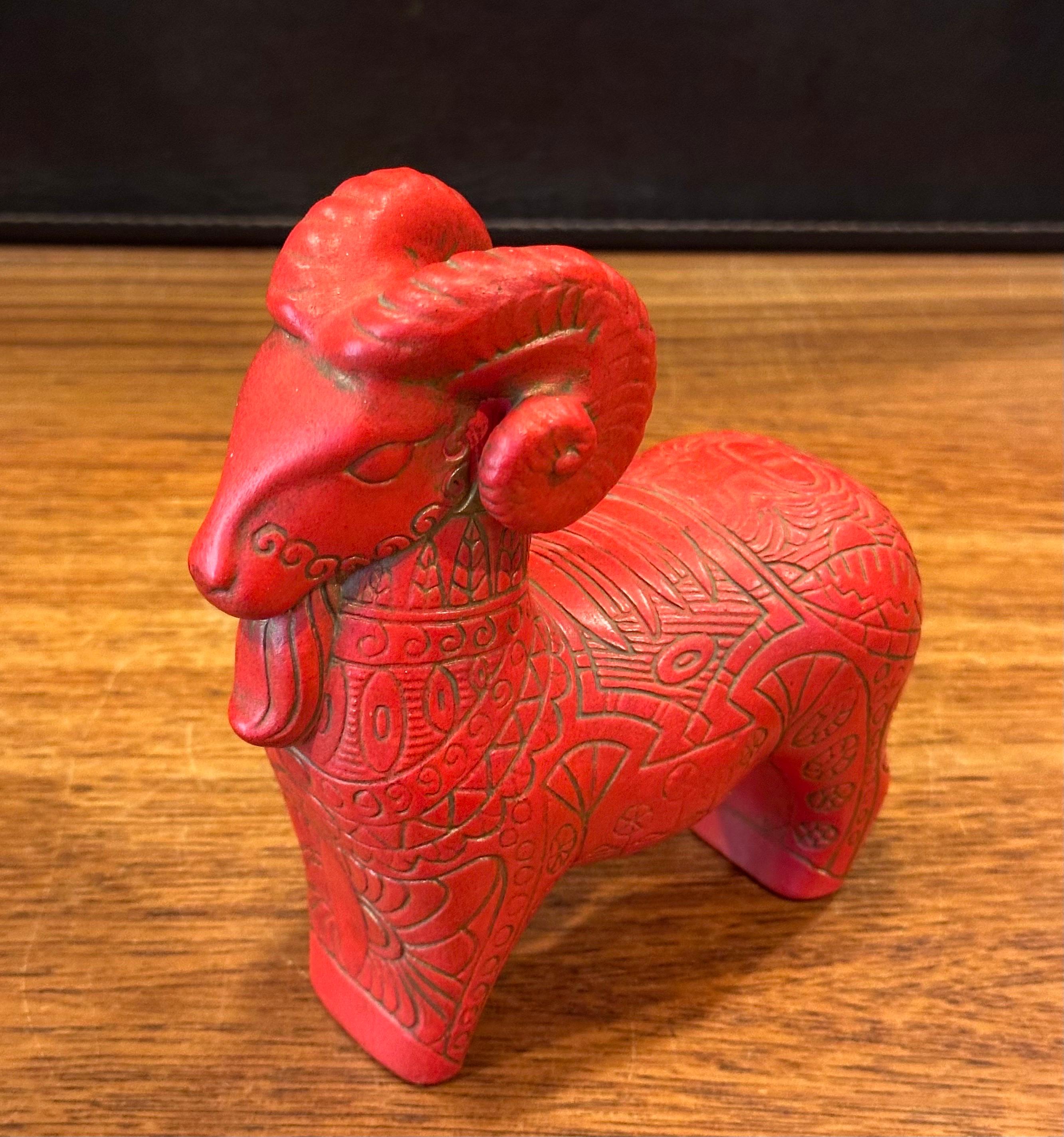 XX secolo Scultura di ariete etrusco in ceramica nello stile di Aldo Londi per Bitossi in vendita