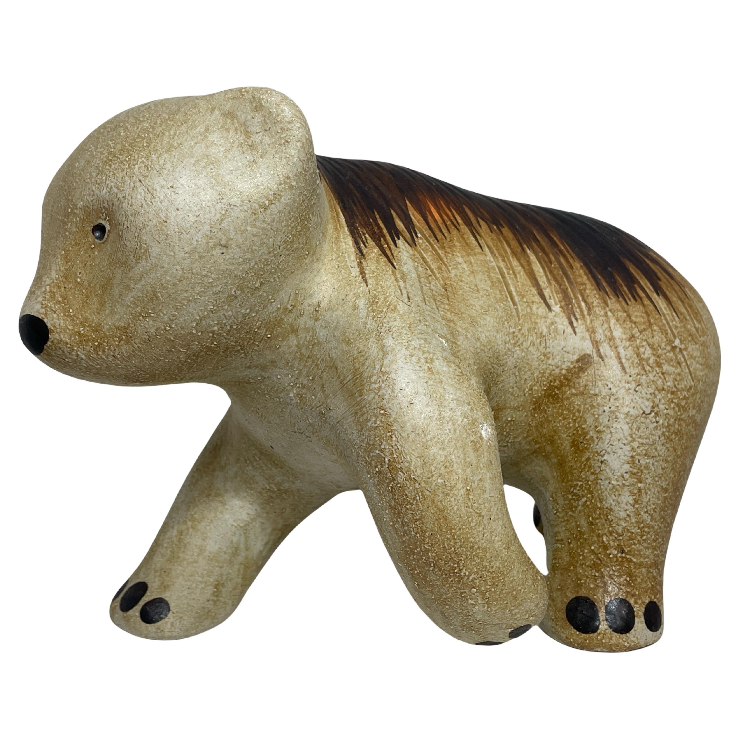 Statue figurative en céramique d'ours en forme de bébé par Sgrafo Ceramic, Vintage