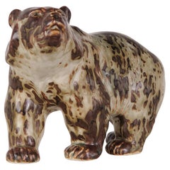 Figura de cerámica, Oso, Model 20155 de Knud Kyhn - Royal Copenhagen