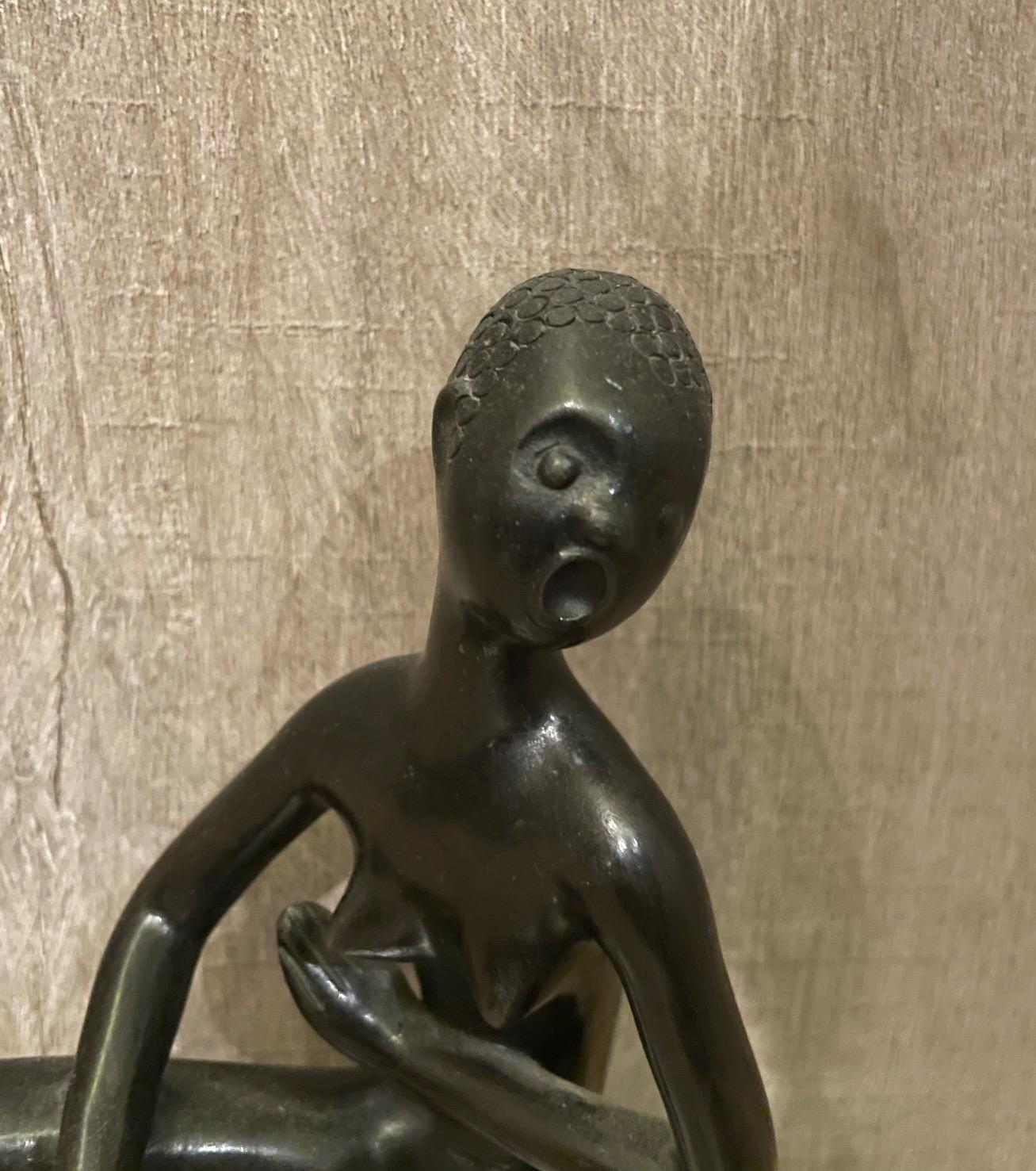 Mid-Century Modern ceramic Figure of a Watusi woman by Leopold Anzengrüber; Austria 1950 