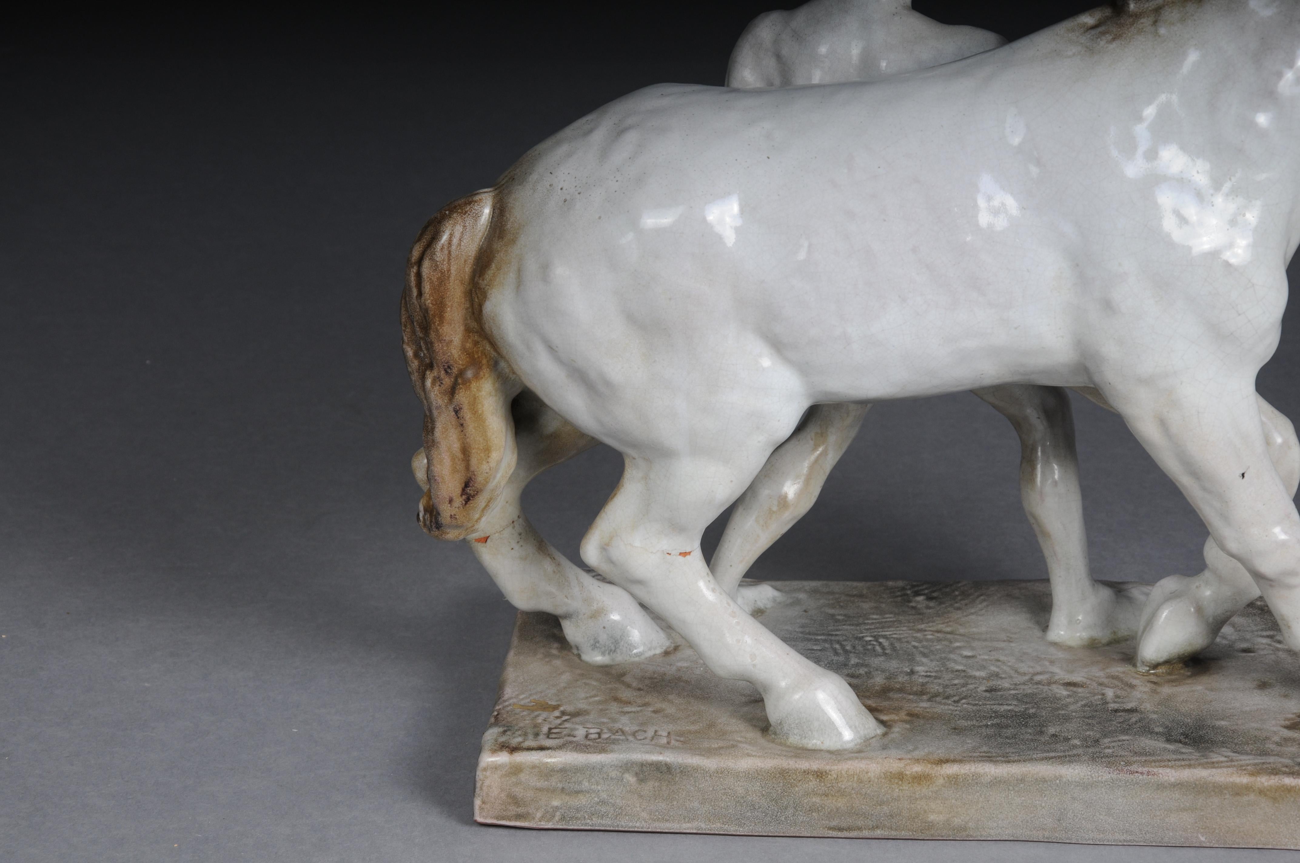 Figura de cerámica. El domador de caballos de Else Bach para la Majolika de Karlsruhe. Alemania Cerámico en venta