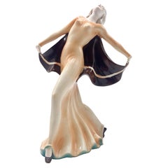 Ceramic Figurine of a Decò Ballerina from the 1940s