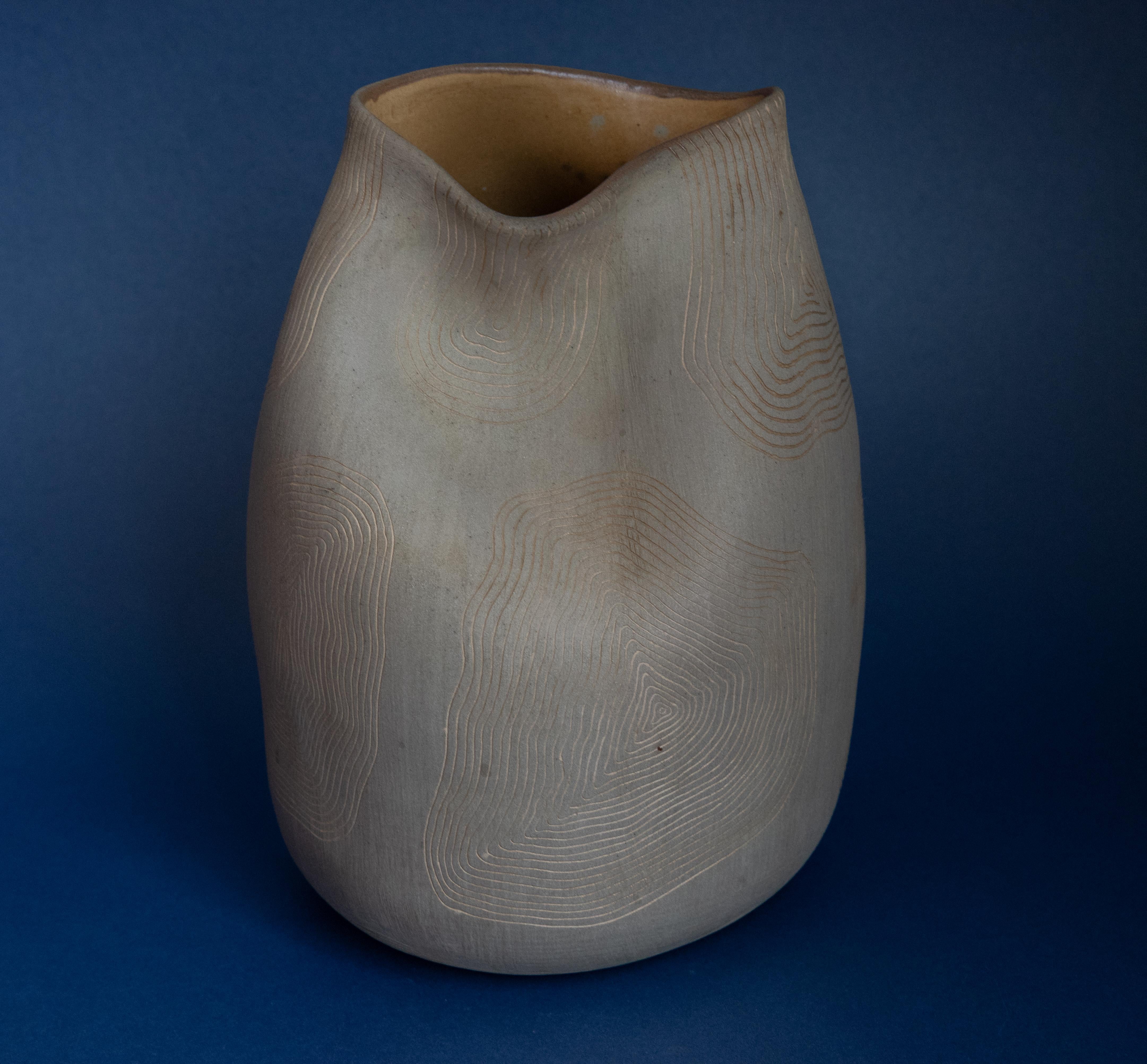 fingerprint vase