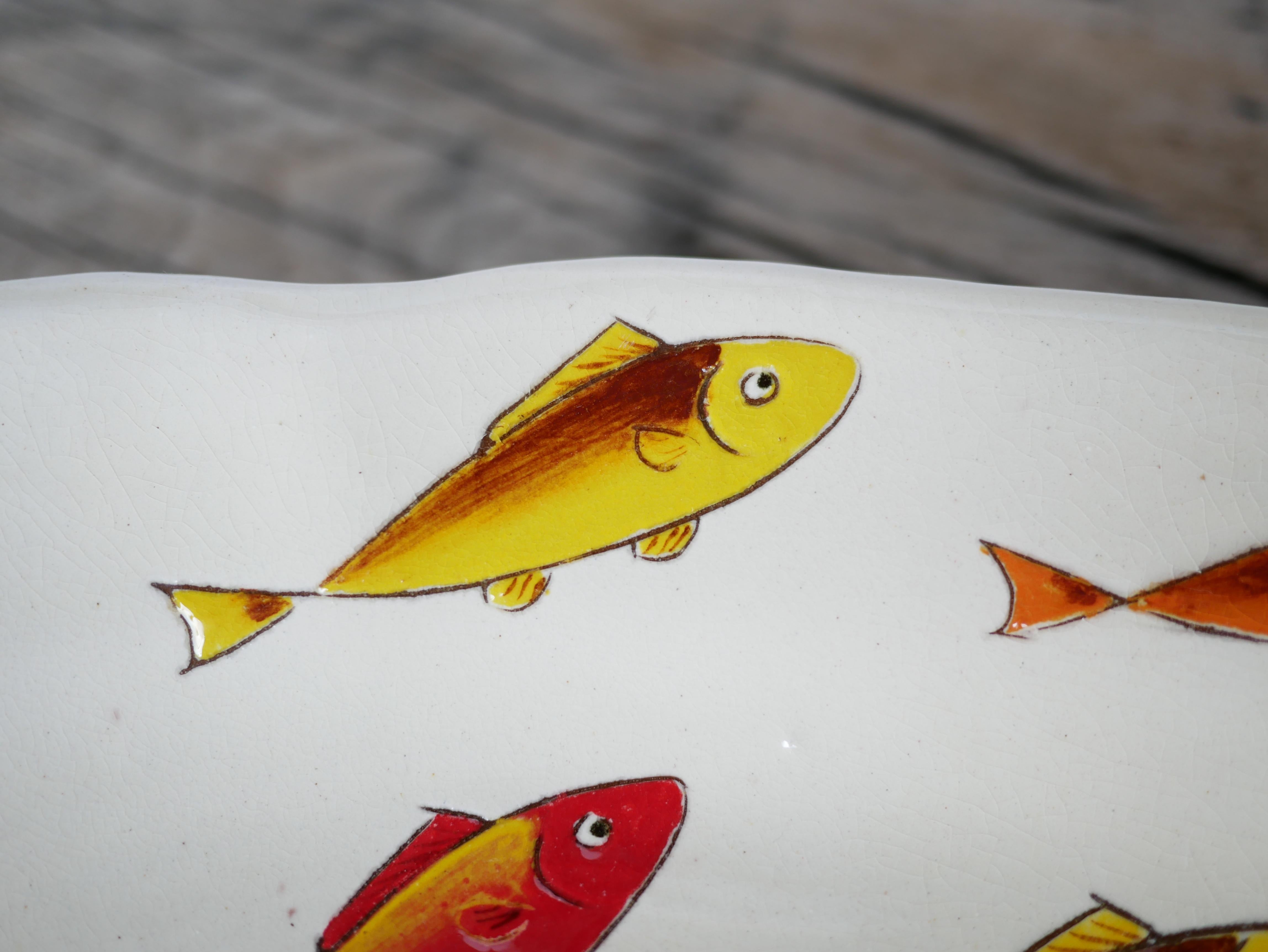 Plat à poisson en céramique en vente 6