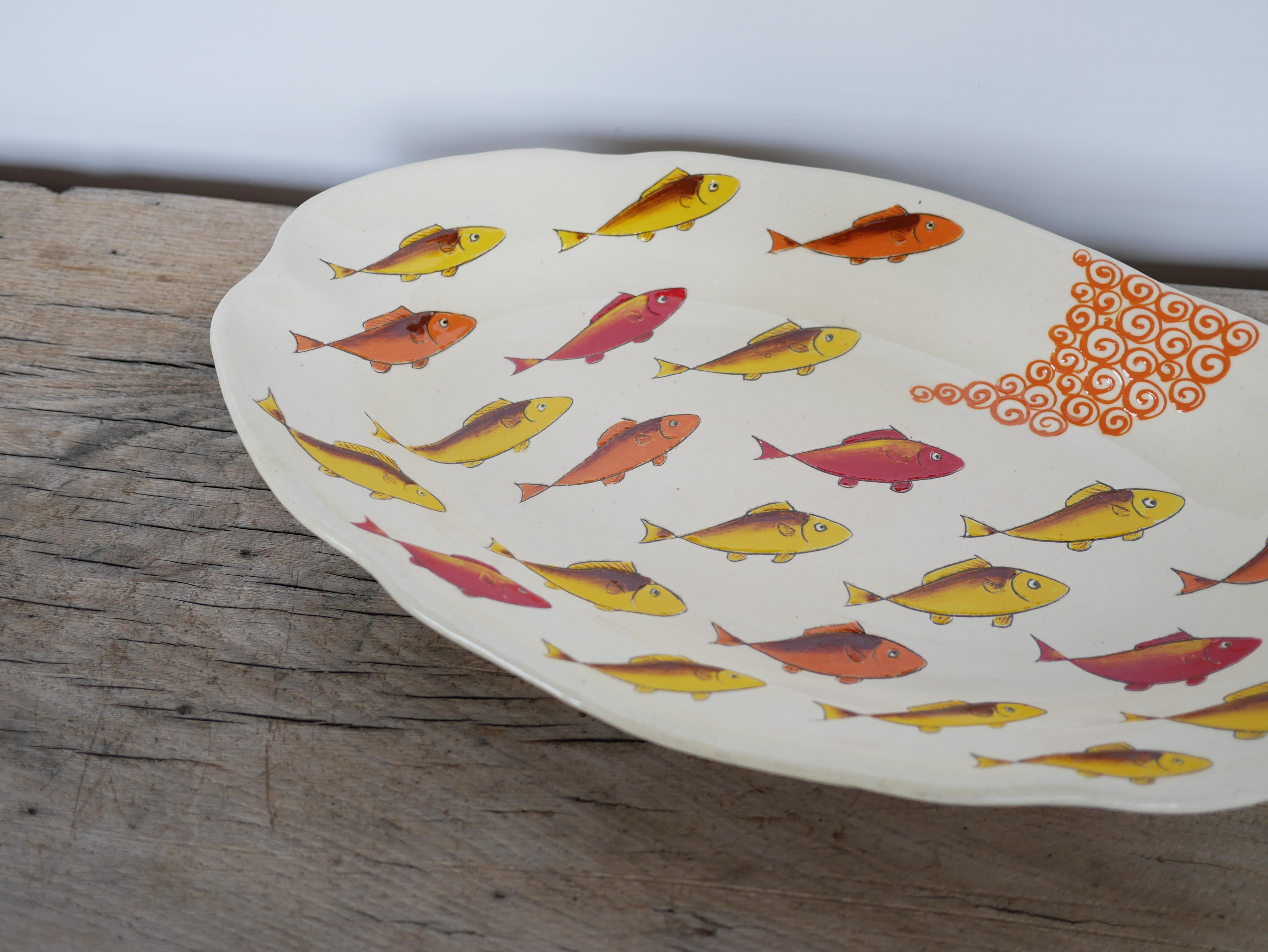 Français Plat à poisson en céramique en vente