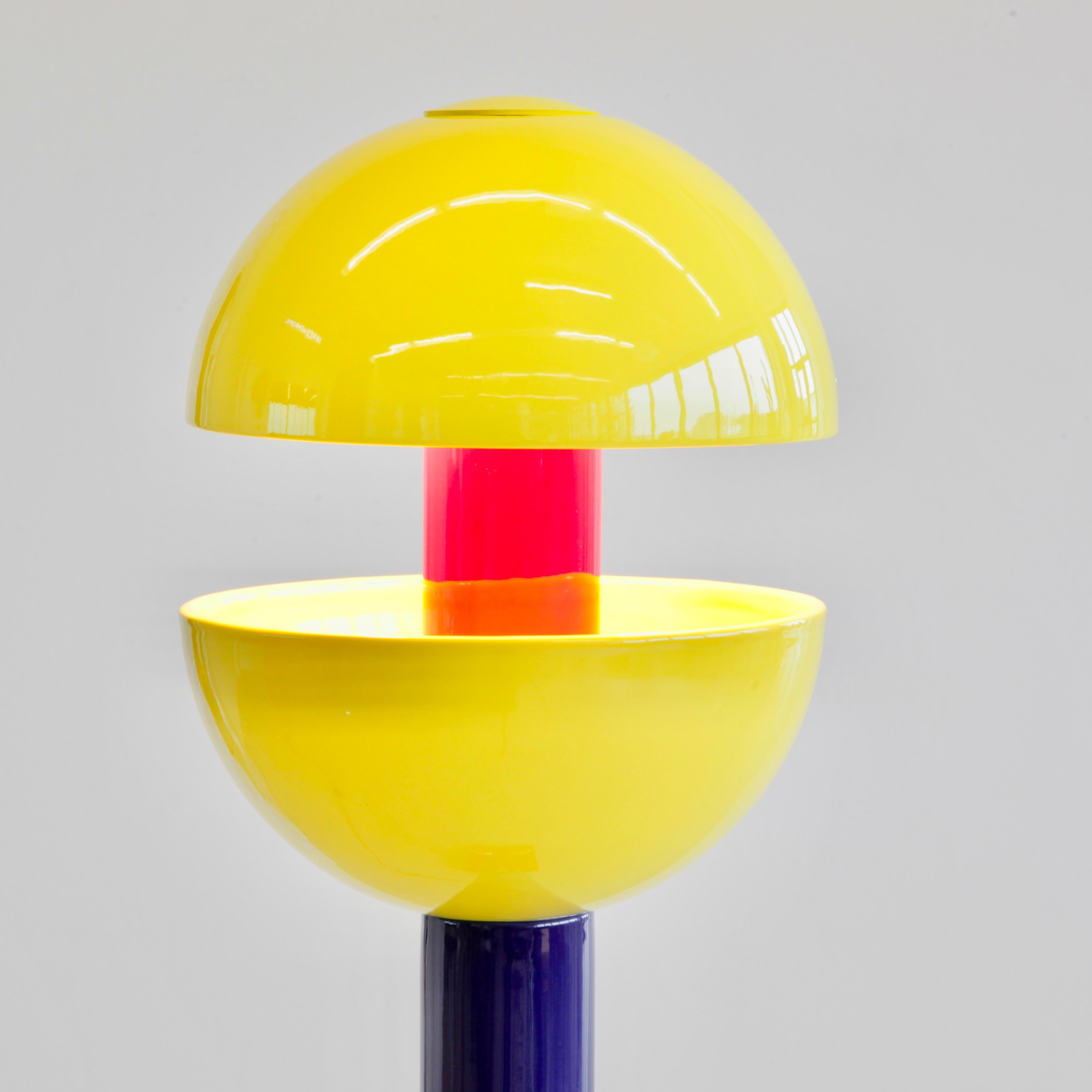 Keramik-Stehlampe „Dallas“ von Adelie Ducasse, Keramik, 2022 (21. Jahrhundert und zeitgenössisch) im Angebot