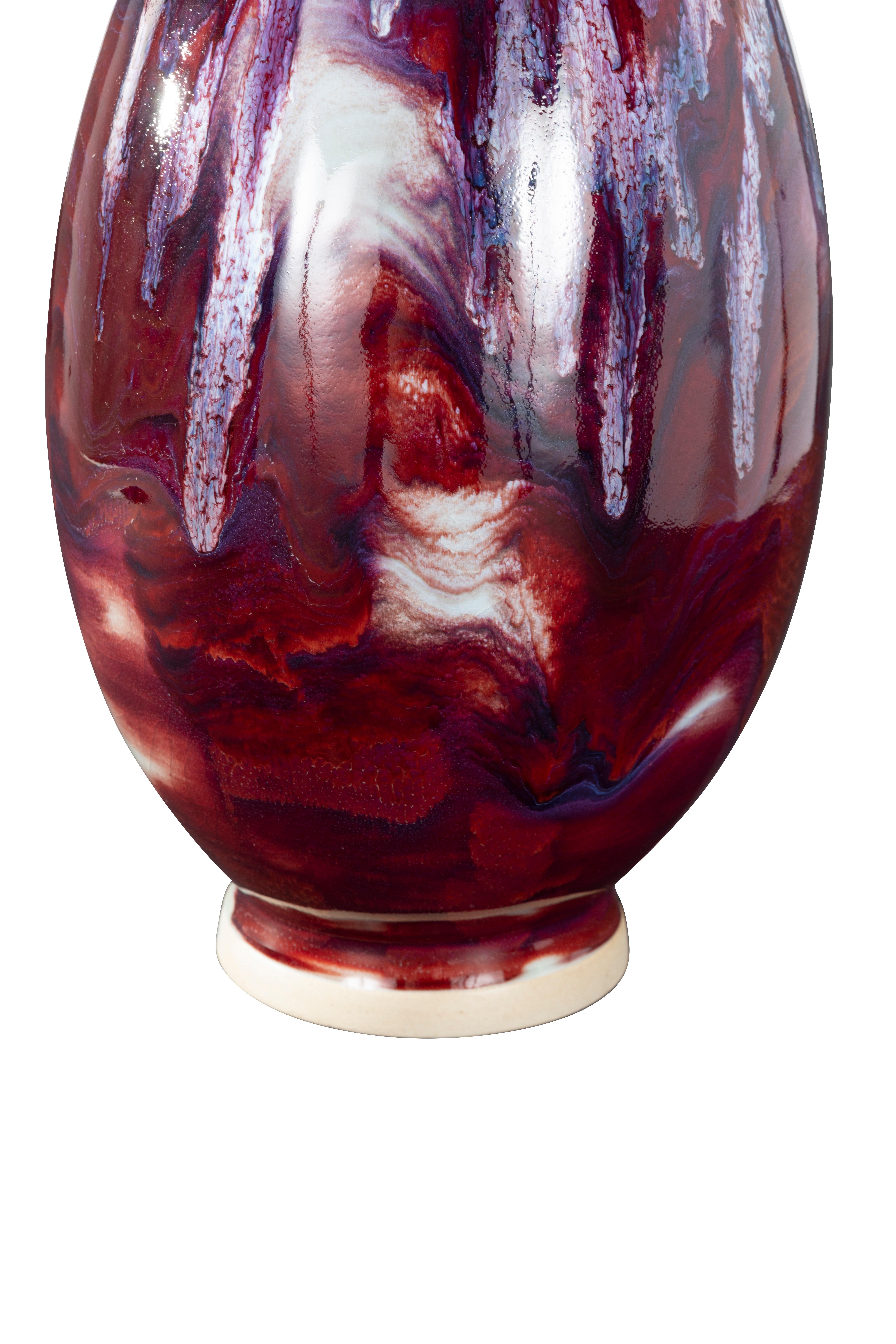 Ceramic Fluted Variegated Vase in Ox-blood and Pink Drip Glaze In Good Condition For Sale In Dallas, TX