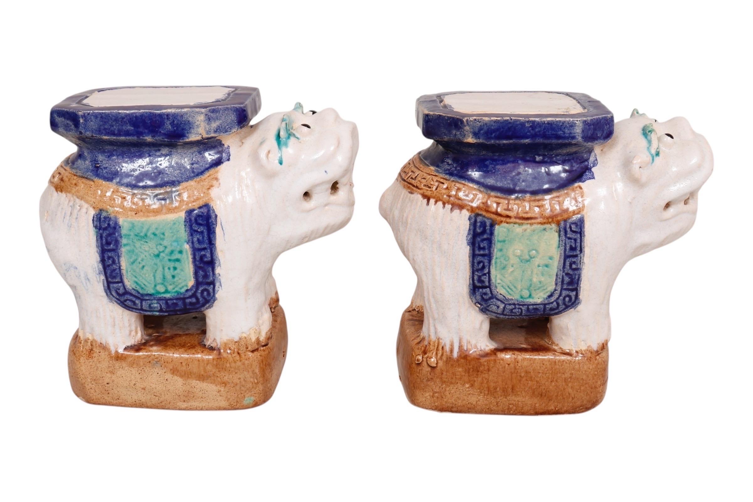 Fin du 20e siècle Paire de supports de plantes en céramique Foo Dog en vente