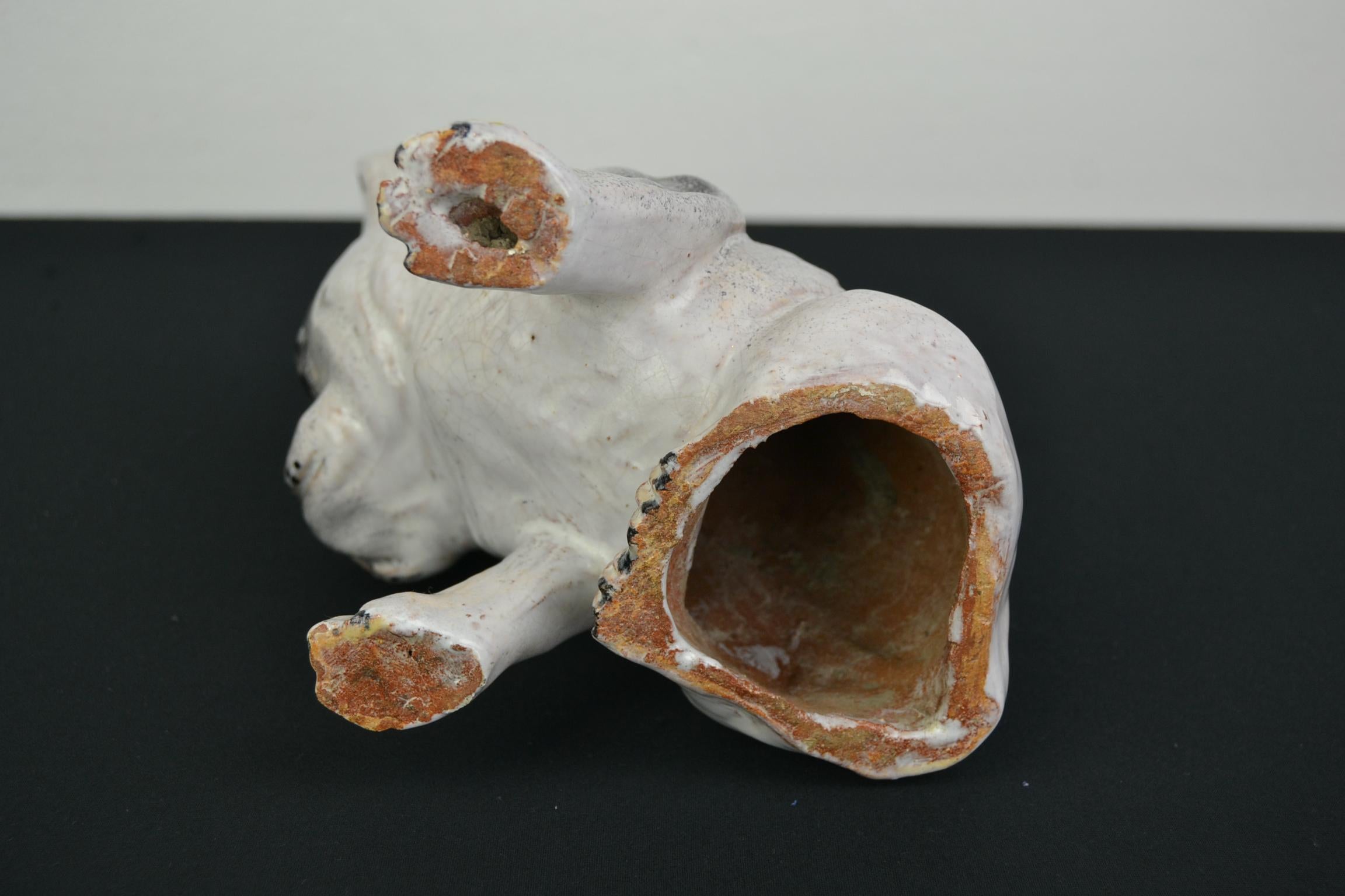 Keramik-Skulptur einer französischen Bulldogge im Angebot 13