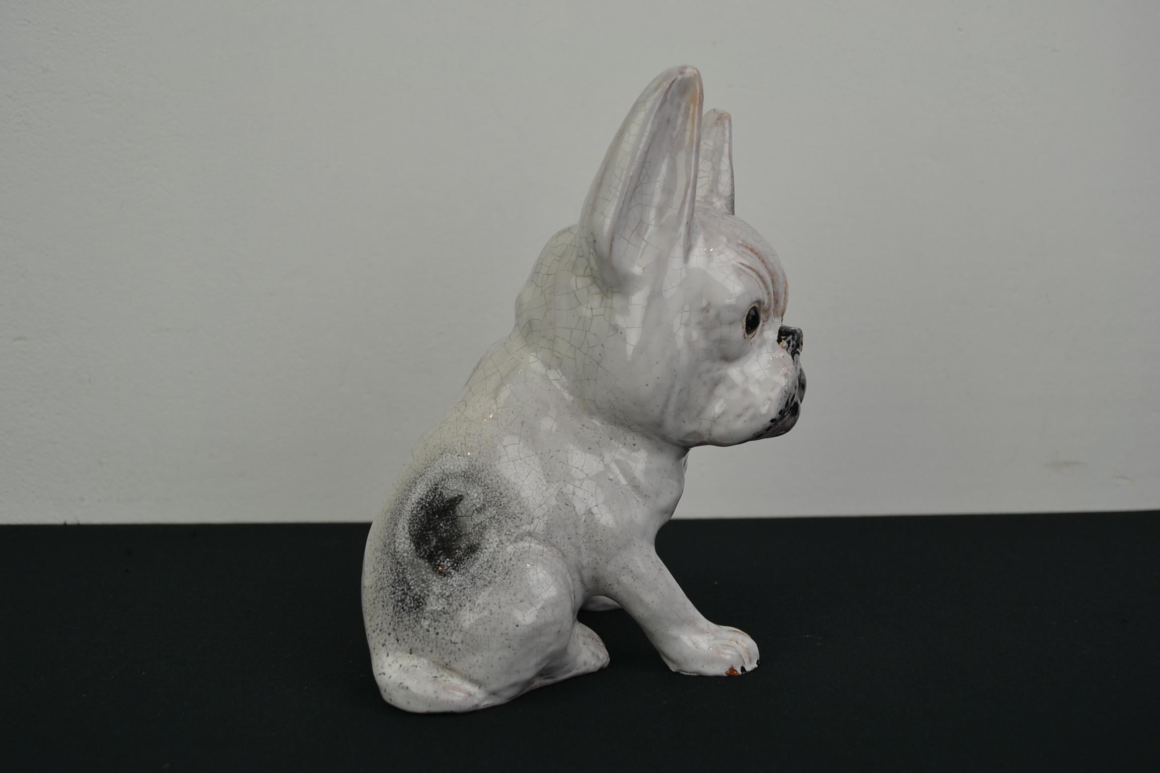 Keramik-Skulptur einer französischen Bulldogge im Angebot 2