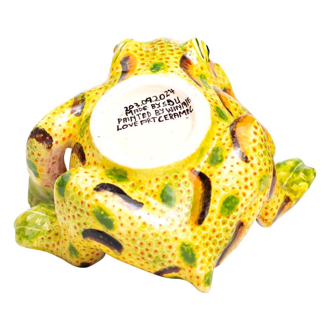Ceramic Frog Jewelry Box  , hand made in South Africa In Excellent Condition In North Miami, FL