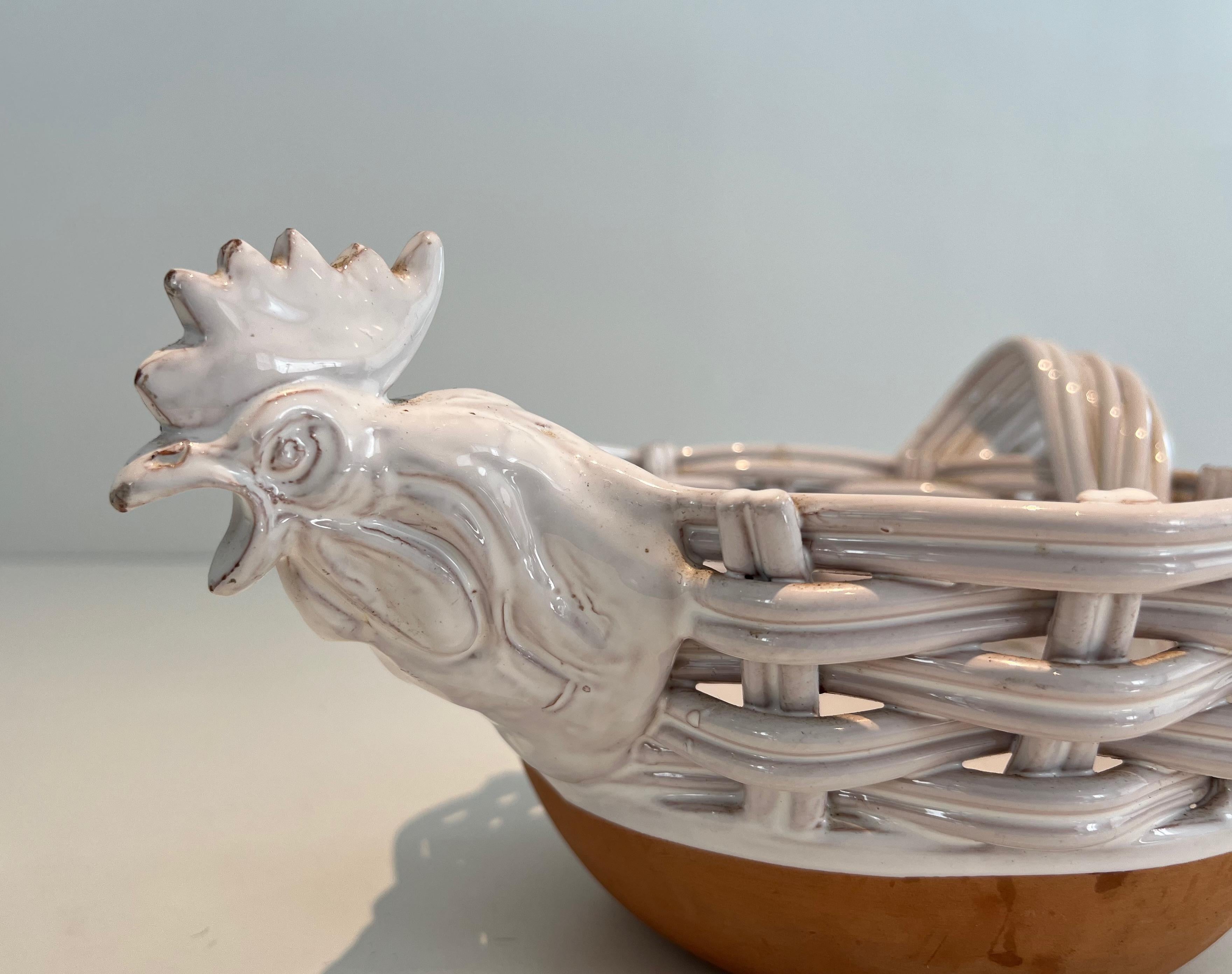 Ceramic fruit bowl representing a chicken. French work. Circa 1970 For Sale 1