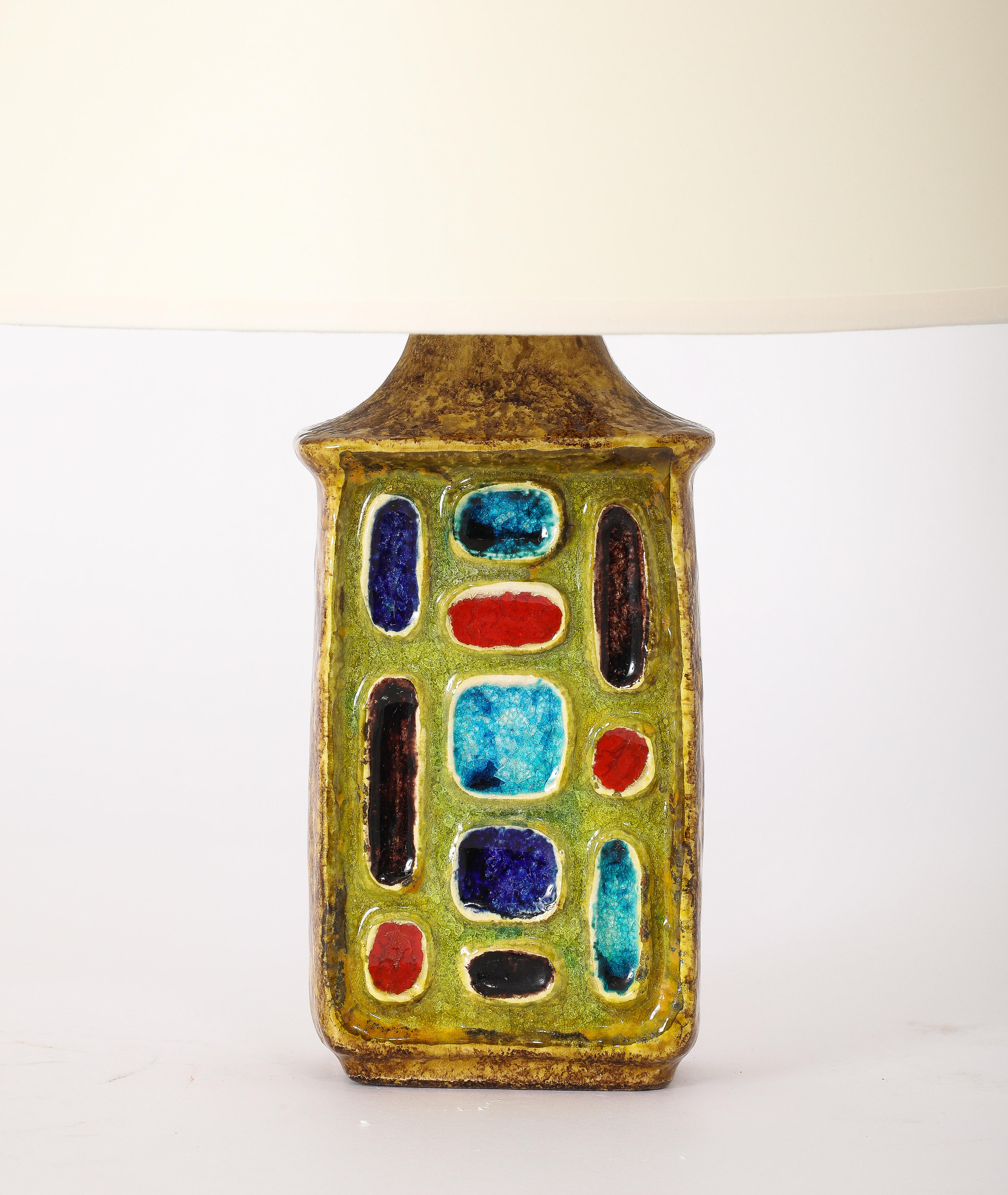 Mid-Century Modern Lampe de table en céramique et verre fusionné, France, années 1960 en vente