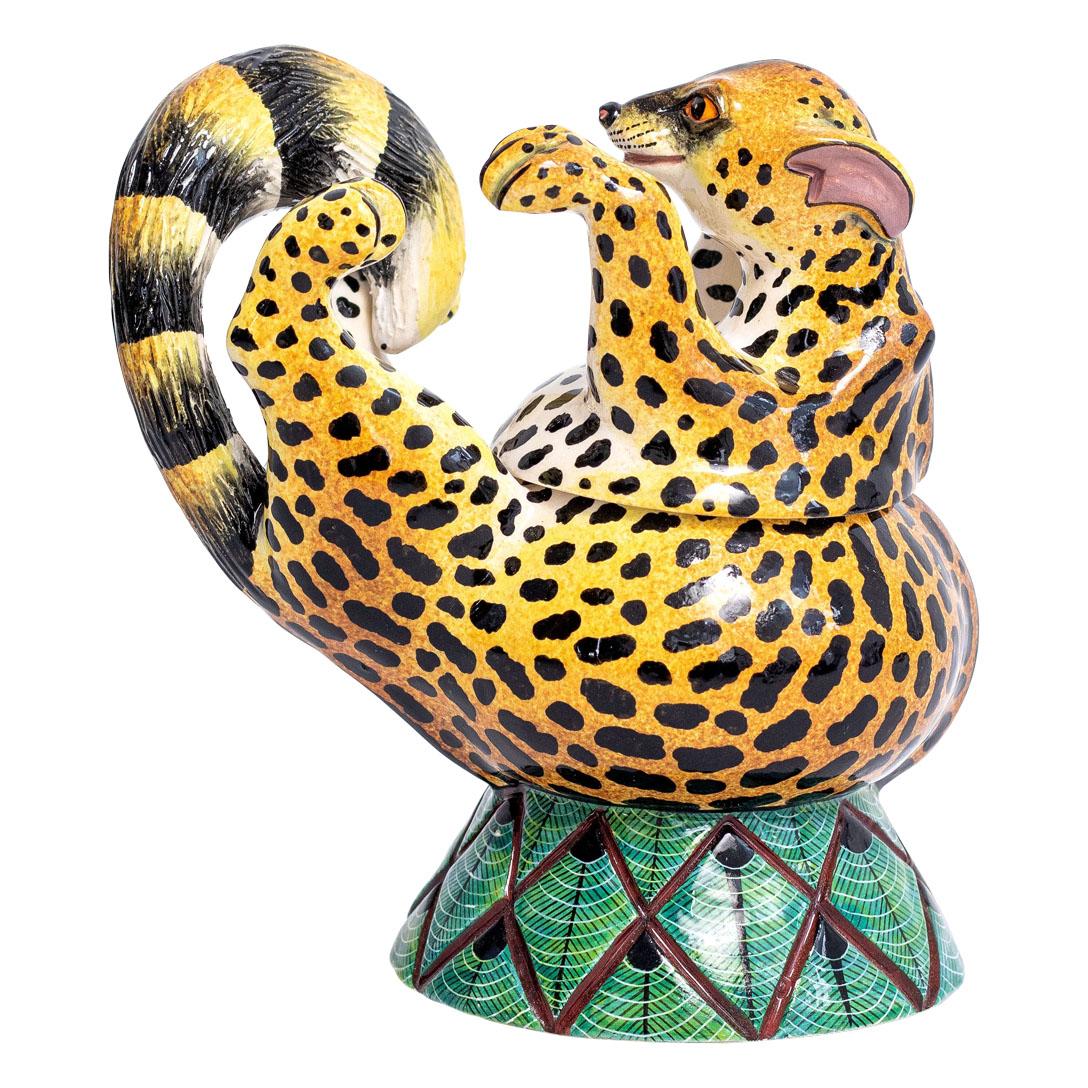 Ceramic  Genet Cat Jewelry  Box  , hand made in South Africa In Excellent Condition For Sale In North Miami, FL