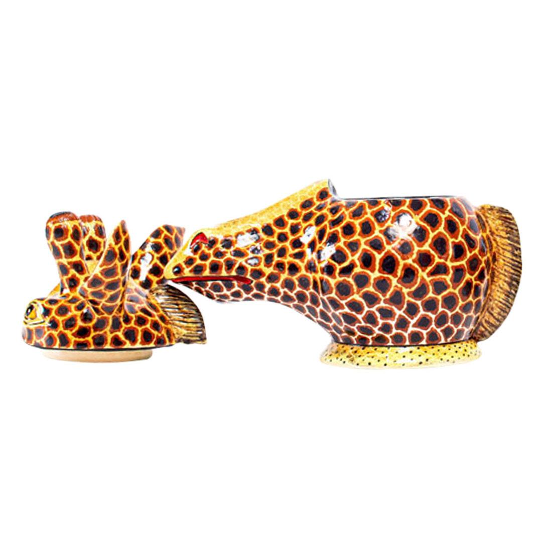 Giraffe Head Jewelry Box
Hand Painted by Winnie Mchunu and Sculpted by Sfiso

The Giraffe Head Jewelry Box is a captivating ceramic art piece created by the skilled artisans Winnie Mchunu and Sfiso at Love Art Ceramic in South Africa. With
